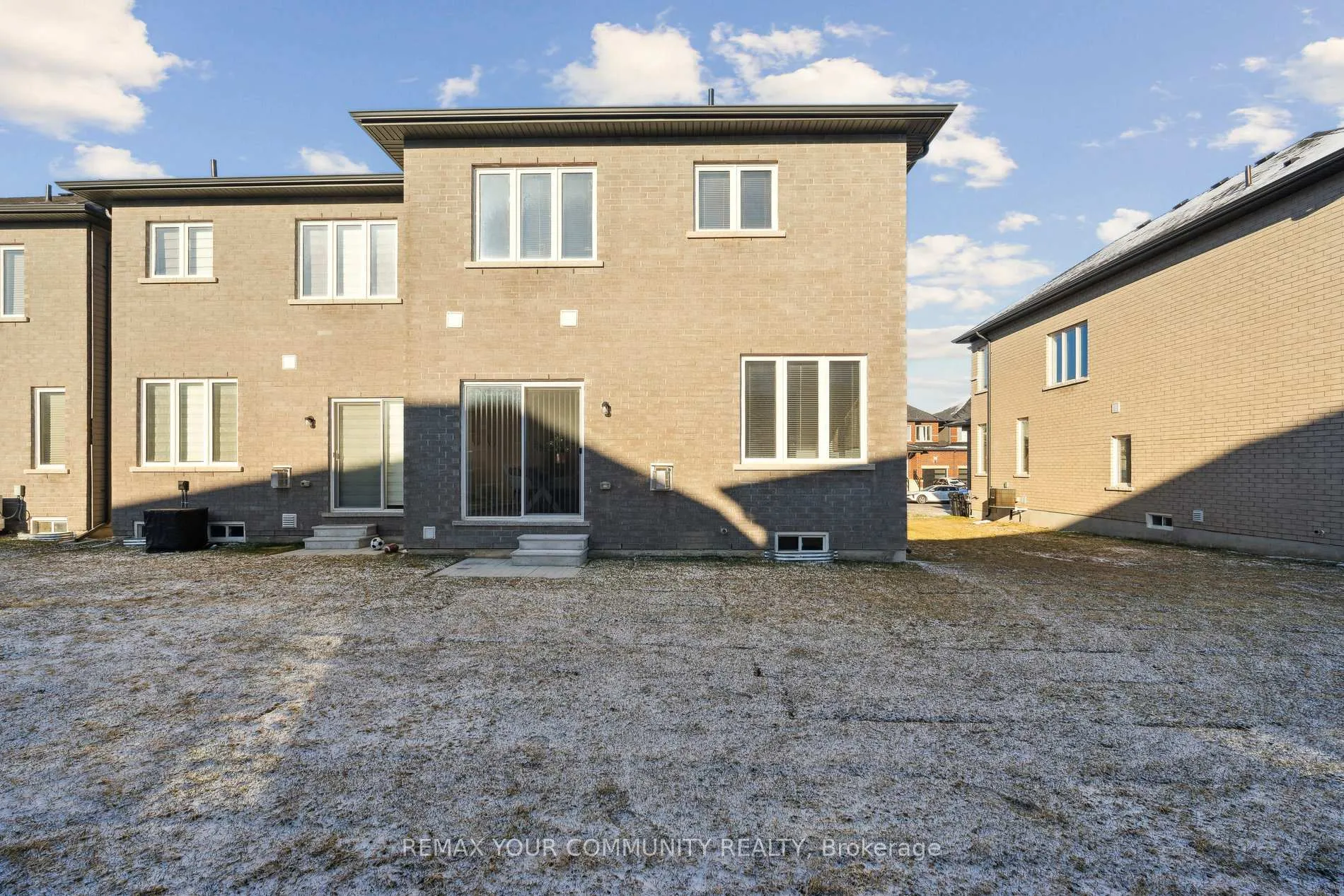 Photo 44 of 9 Lisa Street, Wasaga Beach — HOMEH