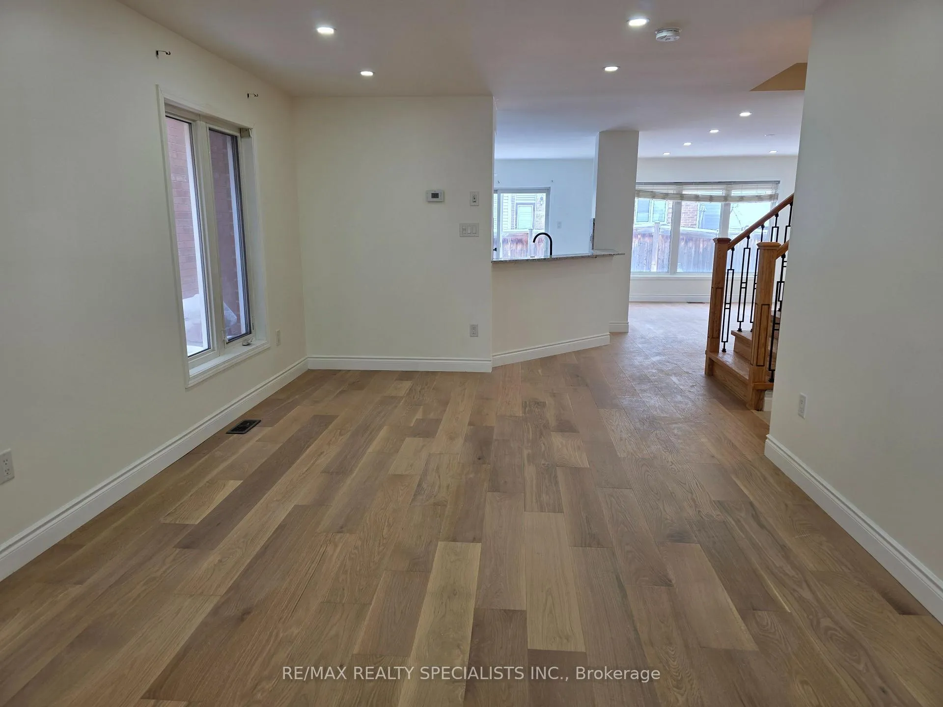 Photo 4 of 65 Ruhl Drive, Milton, Willmott — HOMEH