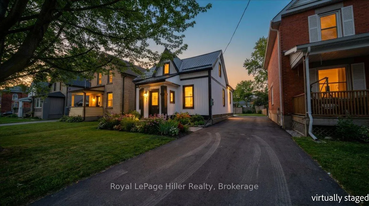 Photo 2 of 91 Dufferin Street, Stratford — HOMEH
