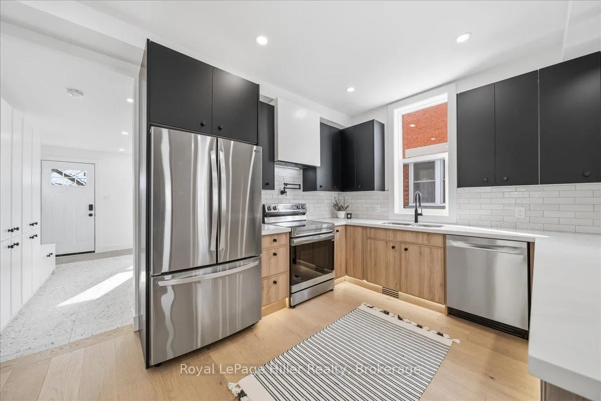 Photo 20 of 91 Dufferin Street, Stratford — HOMEH