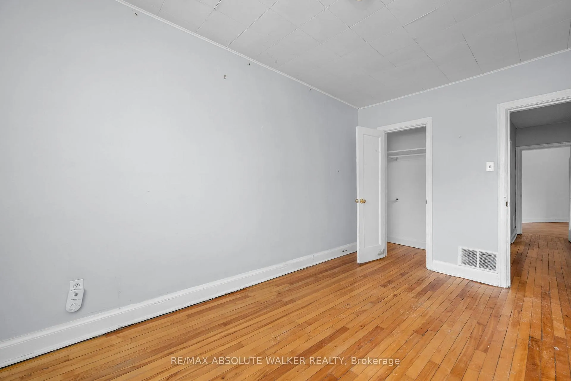Photo 19 of Unit 2, 131 Dagmar Avenue, Ottawa, Vanier — HOMEH