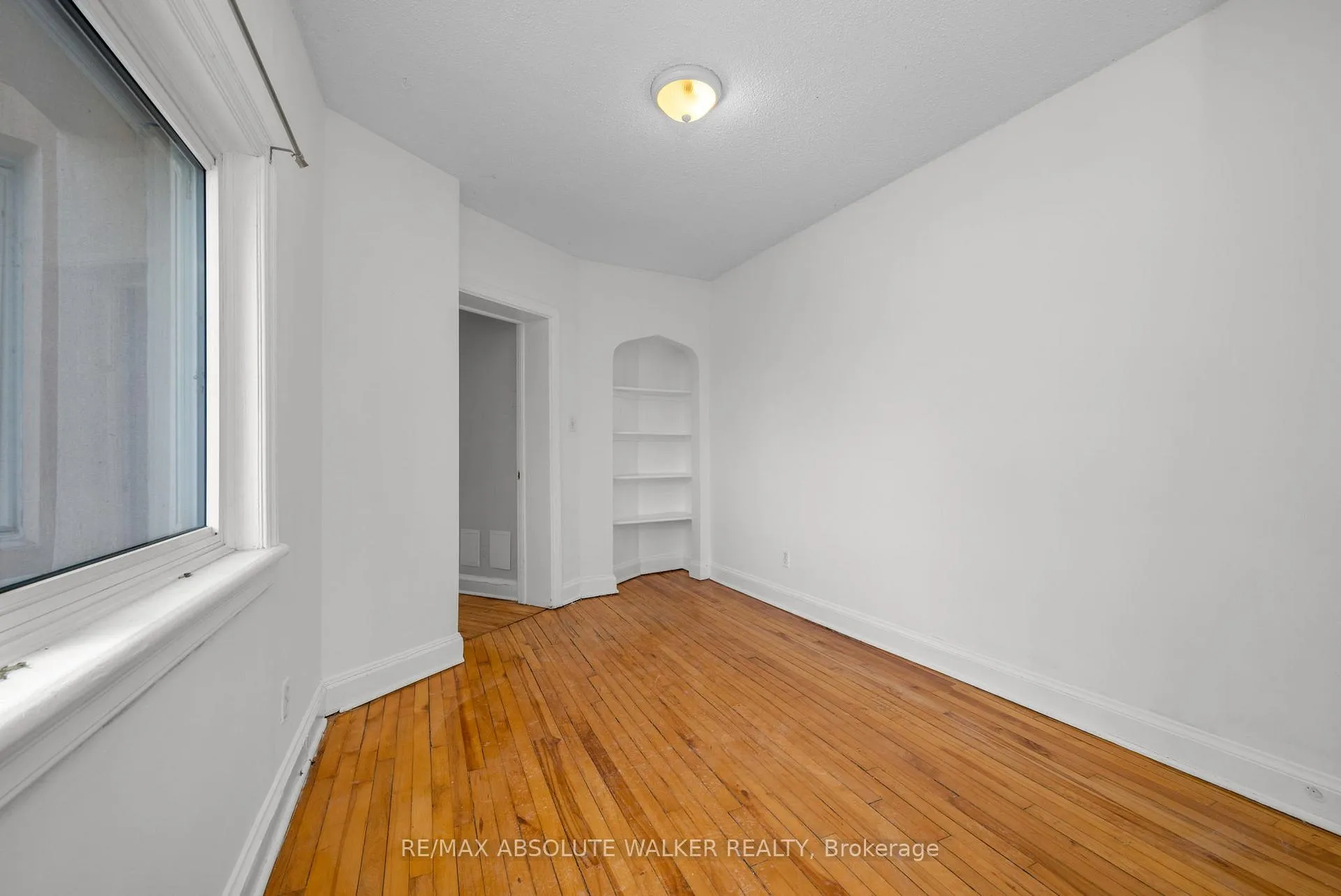 Photo 25 of Unit 2, 131 Dagmar Avenue, Ottawa, Vanier — HOMEH
