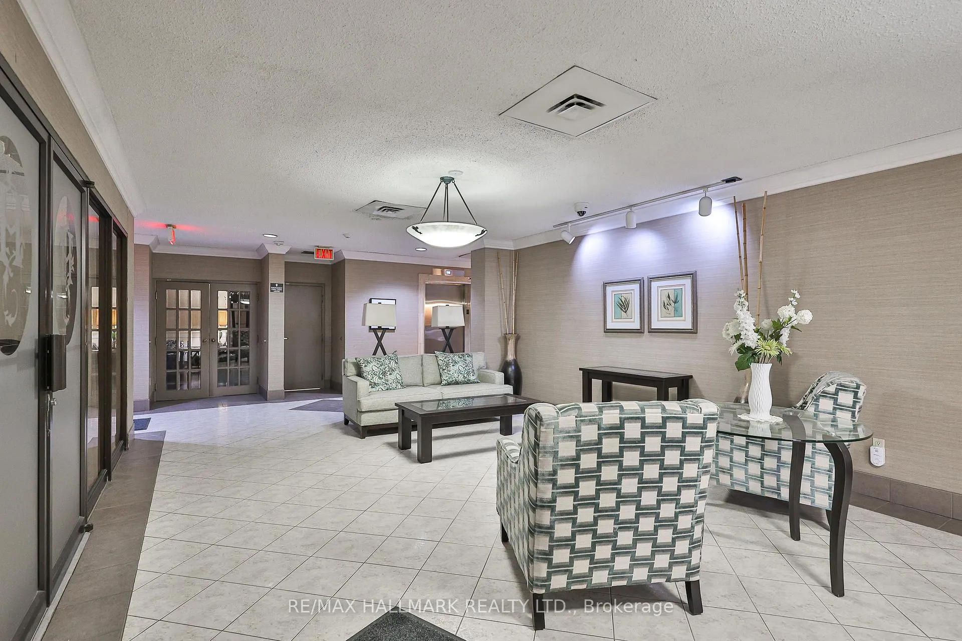 Photo 32 of Unit 402, 58 Church Street E, Brampton, Downtown Brampton — HOMEH