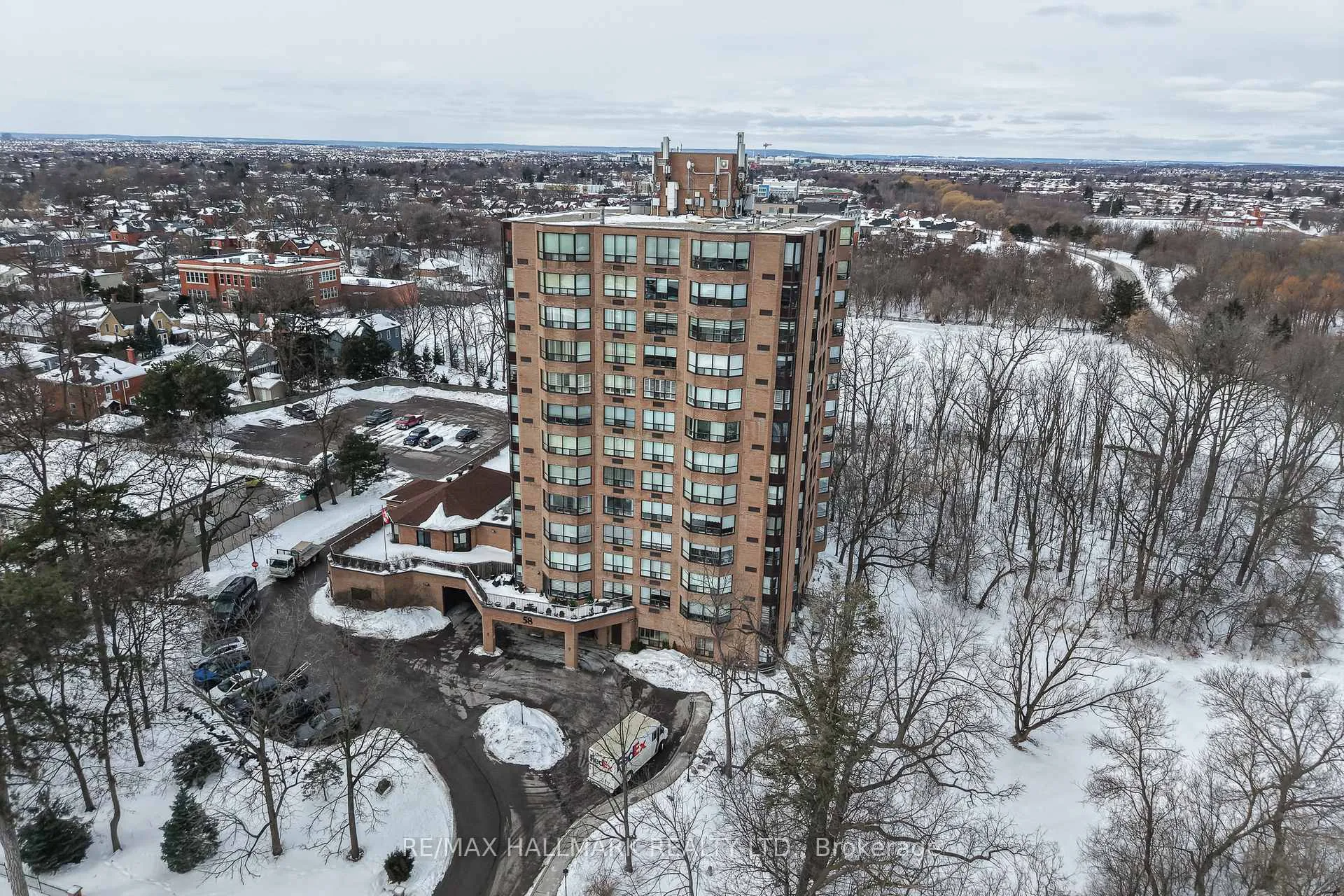 Photo 35 of Unit 402, 58 Church Street E, Brampton, Downtown Brampton — HOMEH