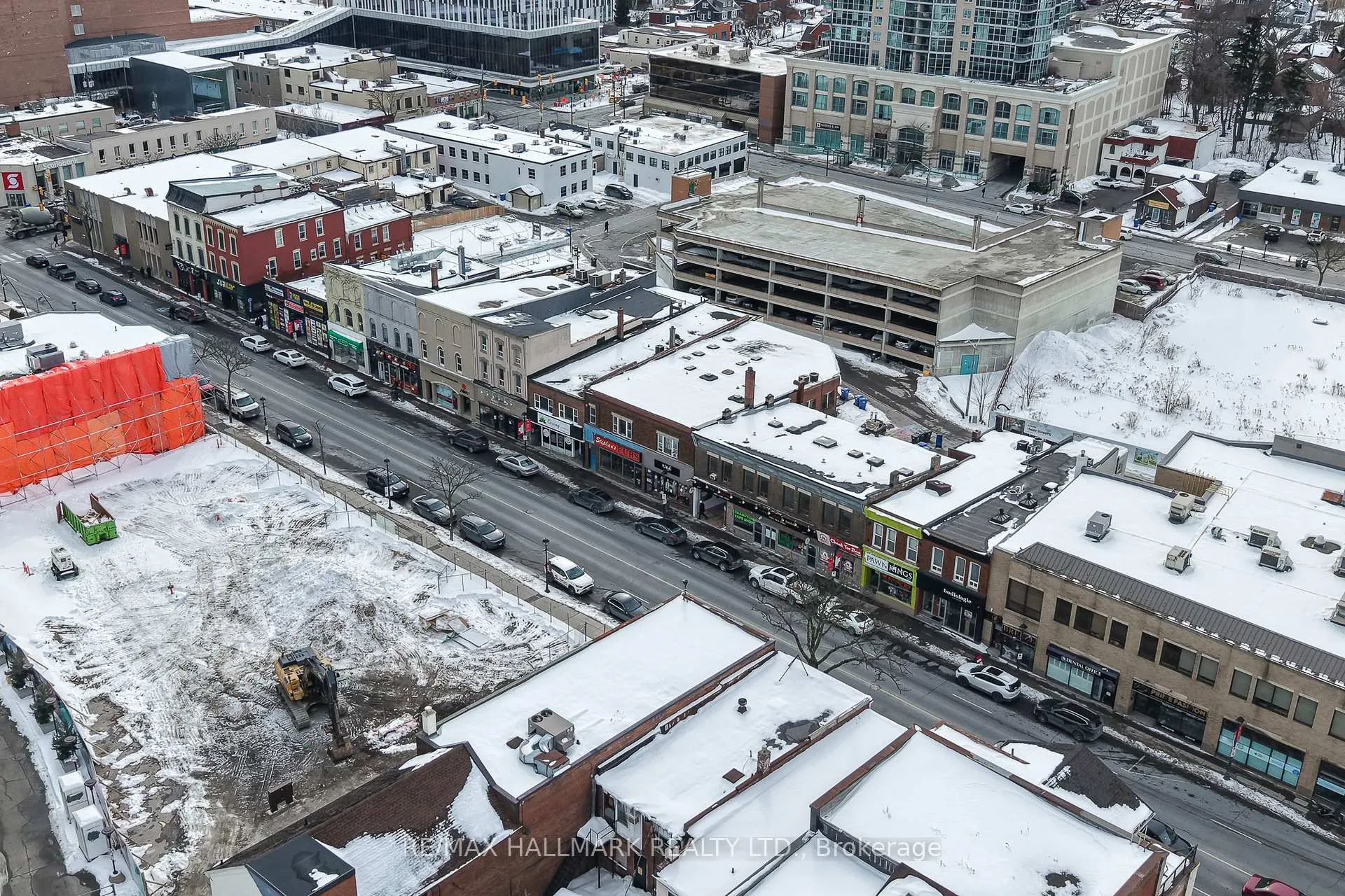 Photo 37 of Unit 402, 58 Church Street E, Brampton, Downtown Brampton — HOMEH