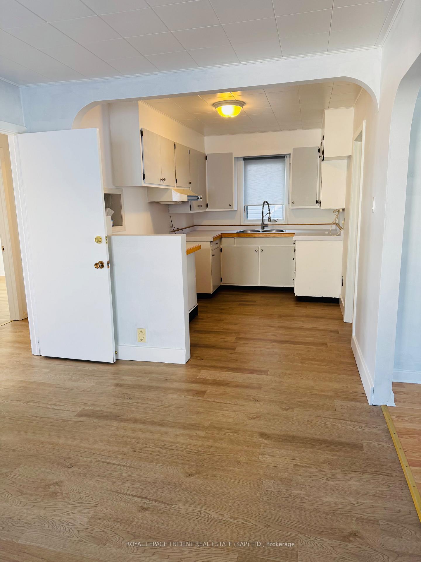 Photo 2 of 24 Cedar Street, Kapuskasing — HOMEH