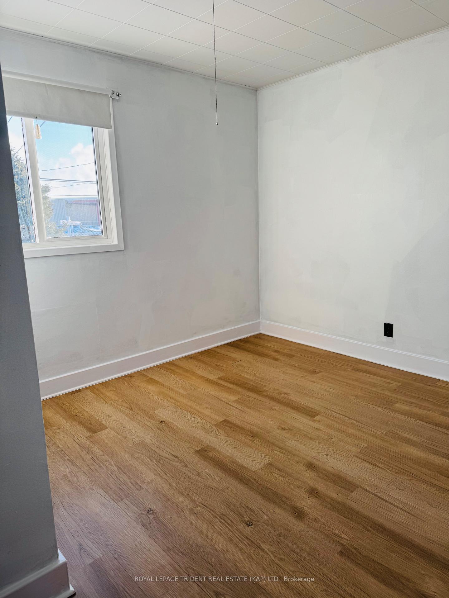 Photo 11 of 24 Cedar Street, Kapuskasing — HOMEH