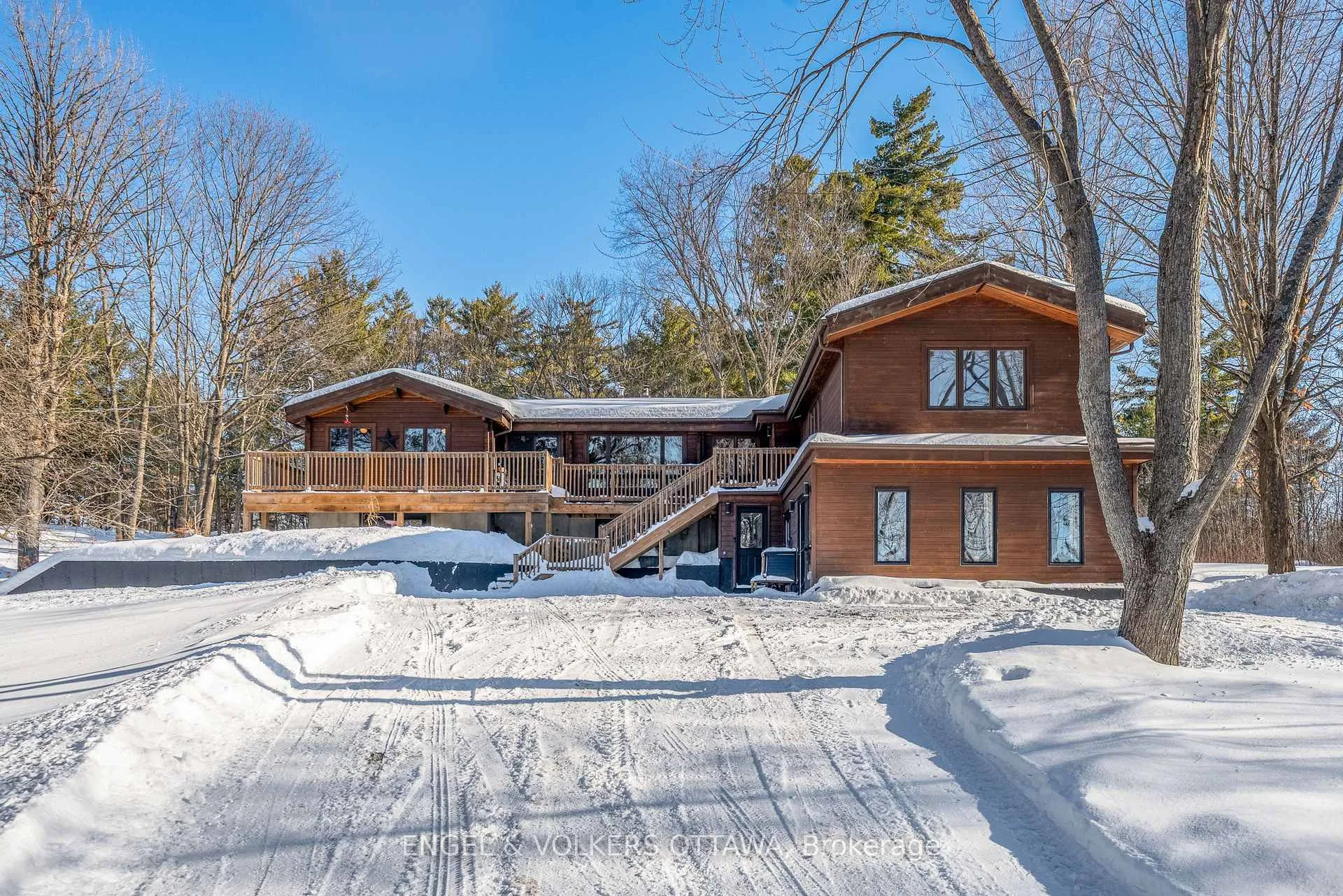 Photo 1 of 3826 Stonecrest Road, Ottawa, Dunrobin — HOMEH