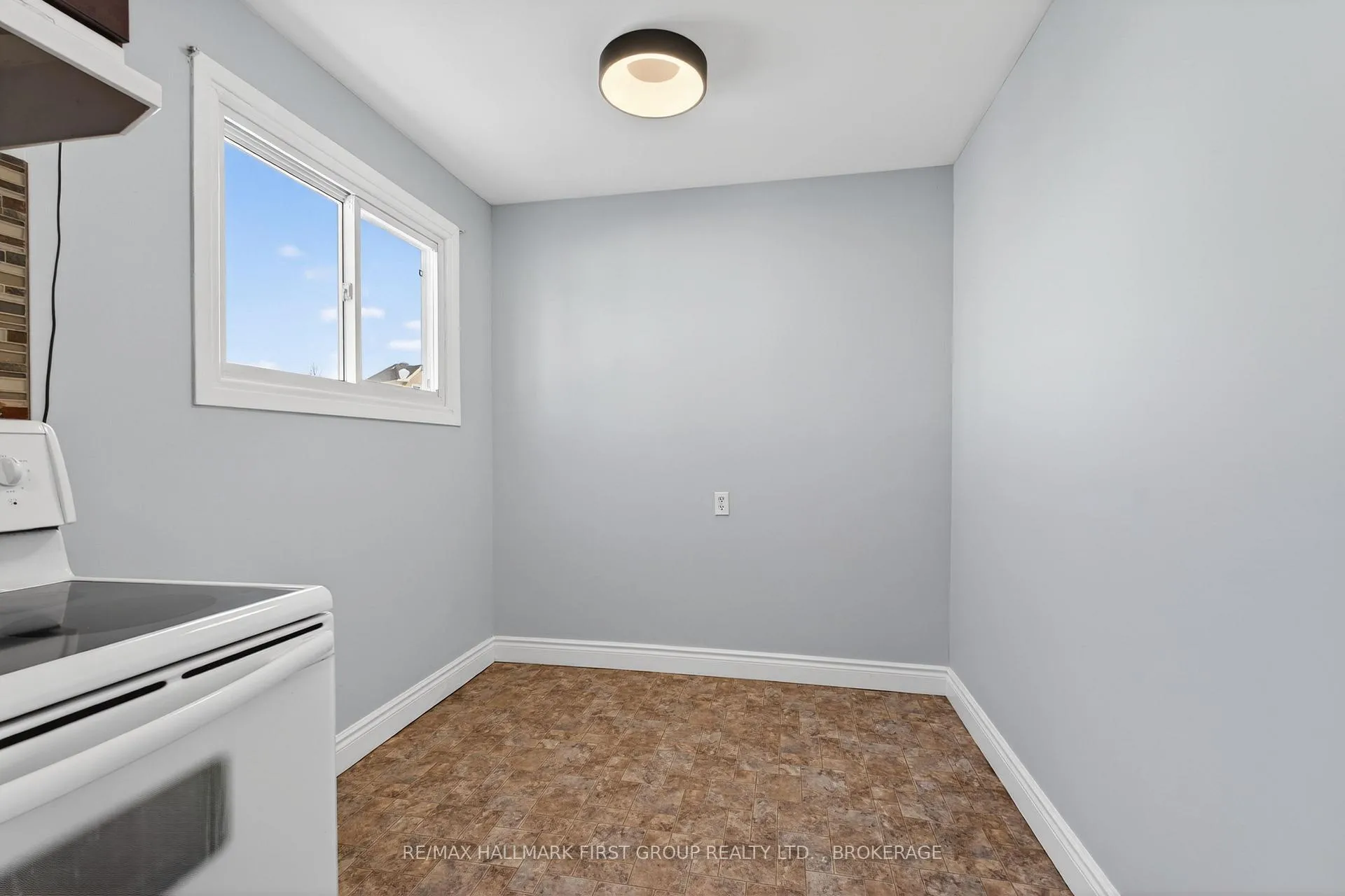 Photo 12 of Unit 152, 1098 Craig Lane, Kingston, South of Taylor-Kidd Blvd — HOMEH