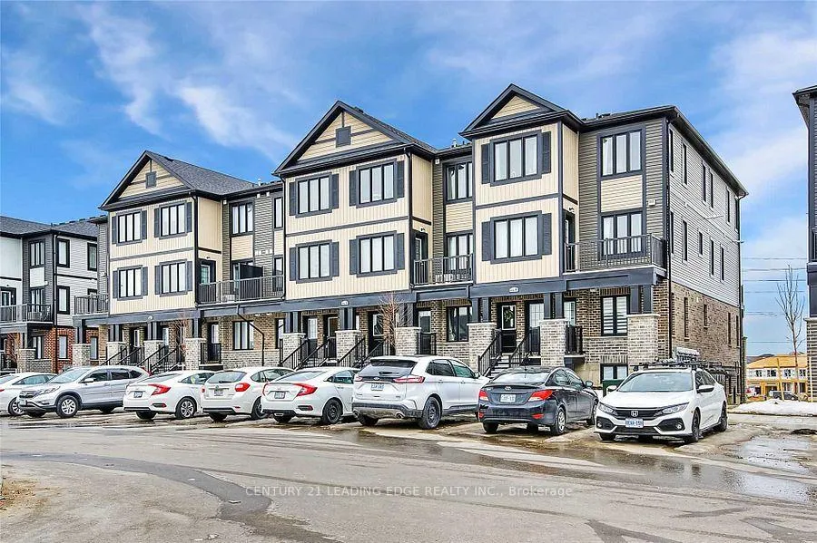 Front of Unit 8B, 160 Rochefort Street