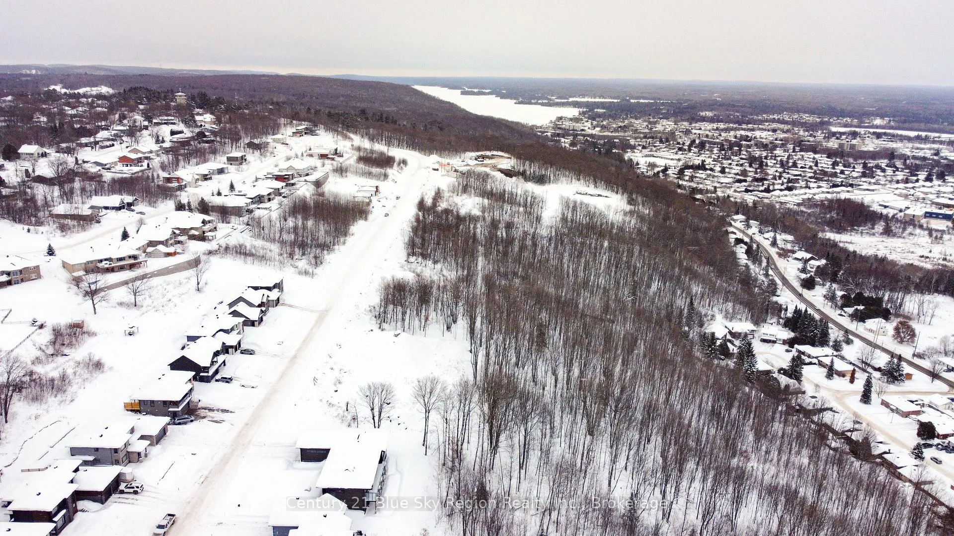 Photo 10 of 74 Kenreta Drive, North Bay, Airport — HOMEH