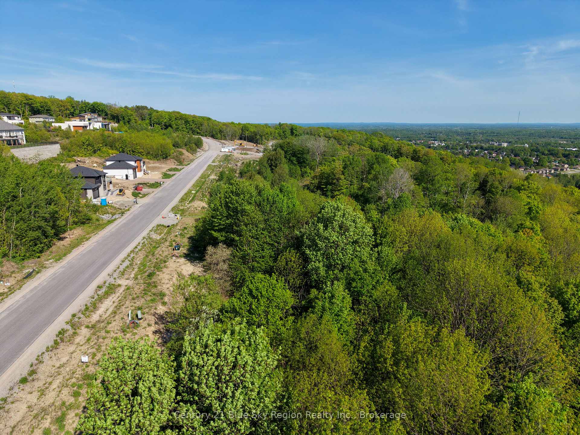 Photo 6 of 74 Kenreta Drive, North Bay, Airport — HOMEH