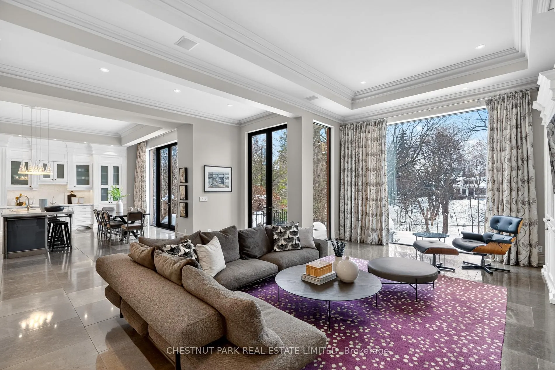 Photo 2 of 31 South Drive, Toronto, Rosedale-Moore Park — HOMEH