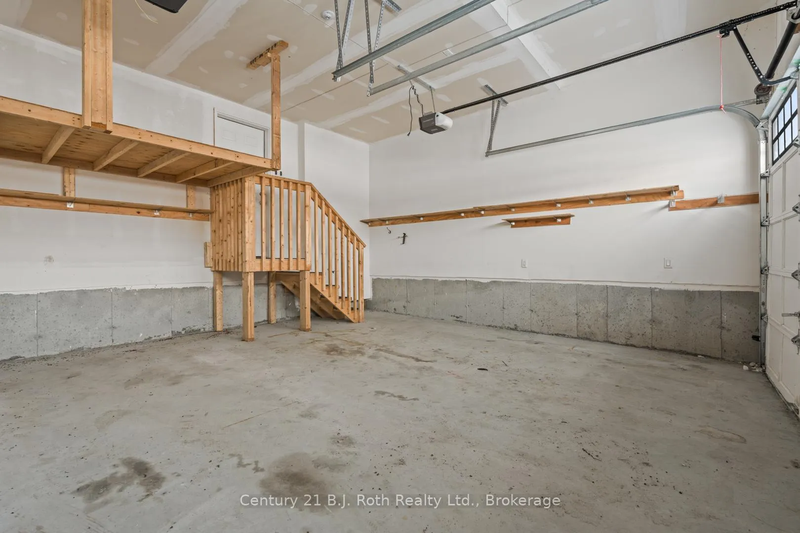 Photo 32 of 99 Terry Clayton Avenue, Brock, Beaverton — HOMEH