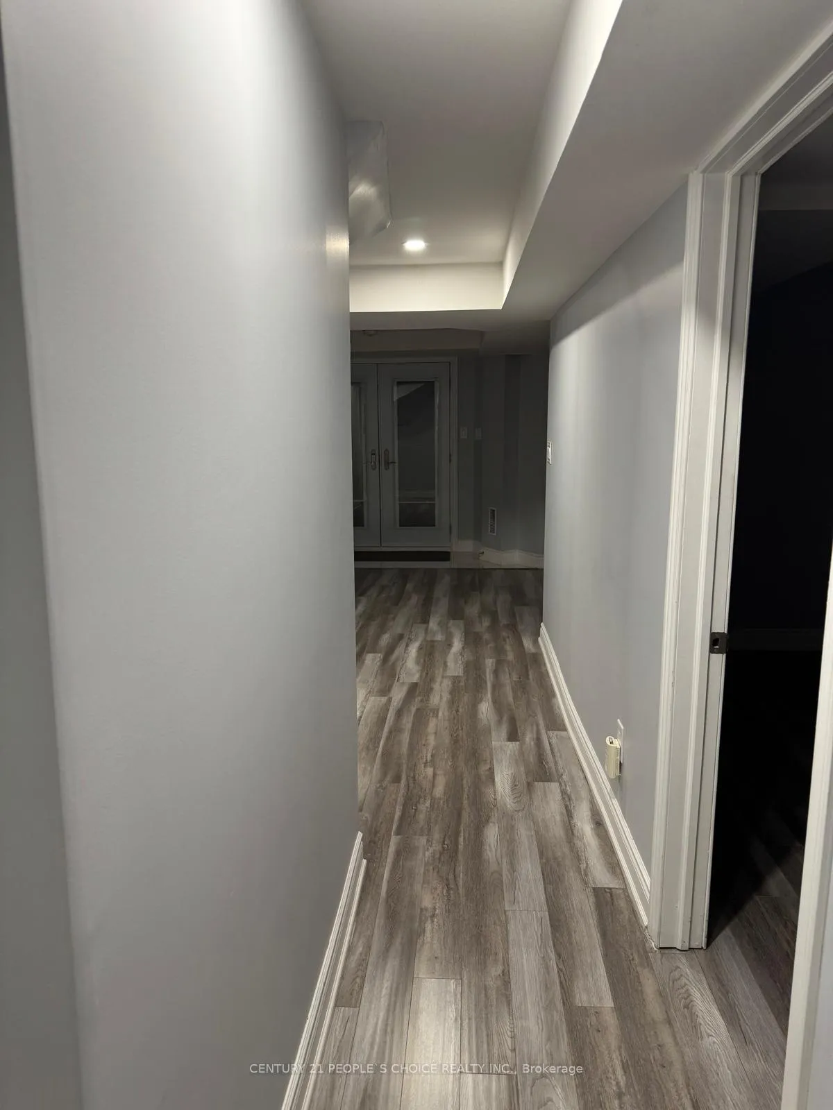 Photo 2 of 163 Ashton Drive, Vaughan, Maple — HOMEH