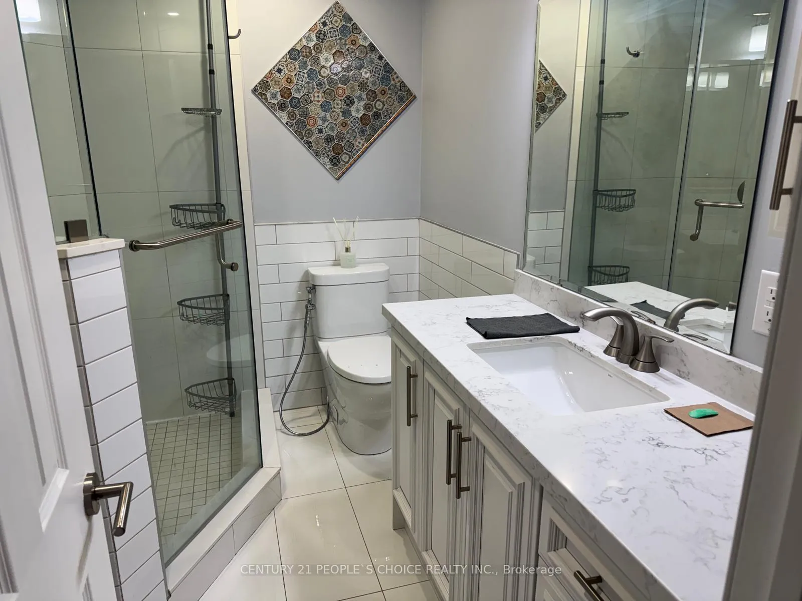 Photo 10 of 163 Ashton Drive, Vaughan, Maple — HOMEH