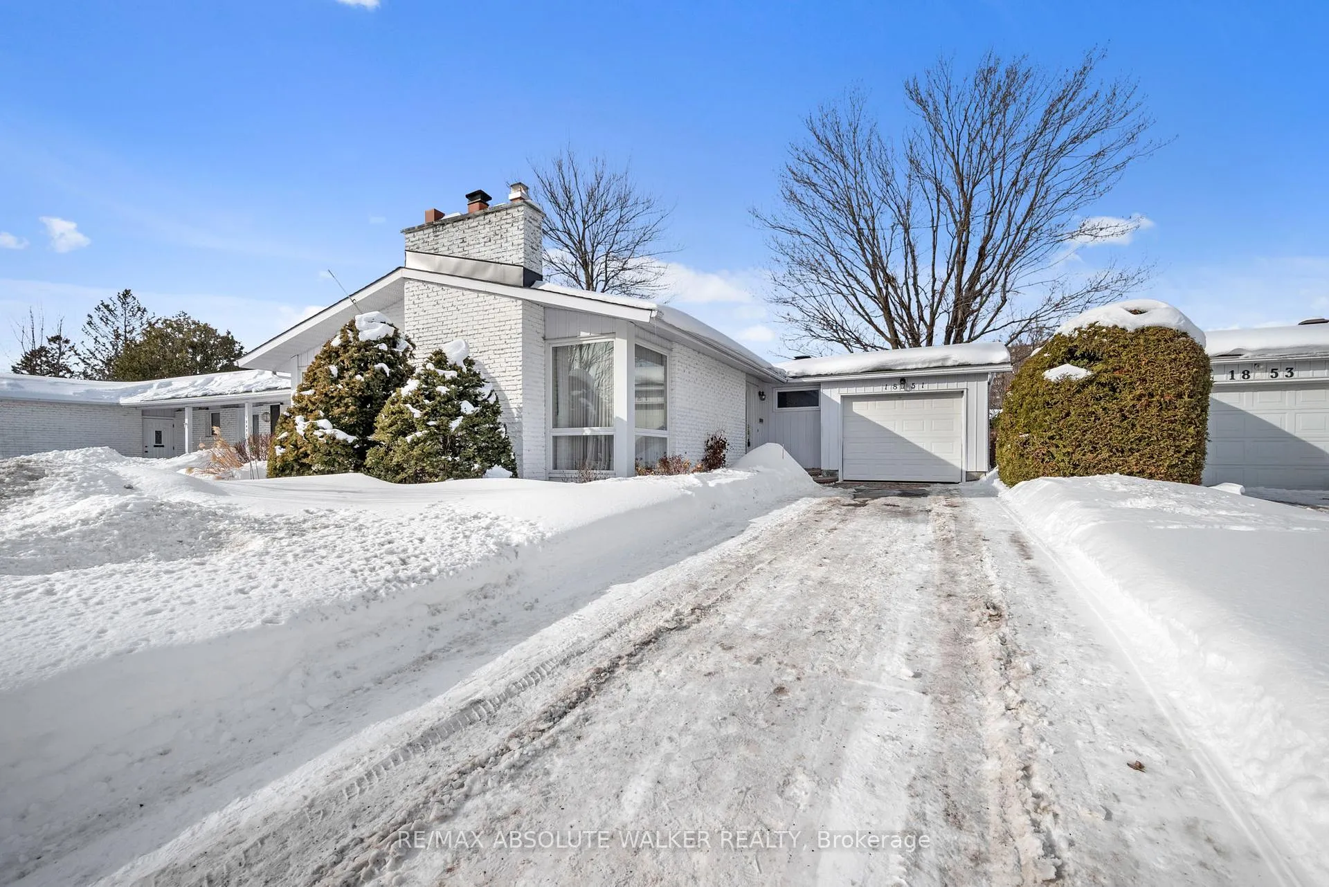 Photo 2 of 1851 Burfield Avenue, Ottawa, Beacon Hill South — HOMEH