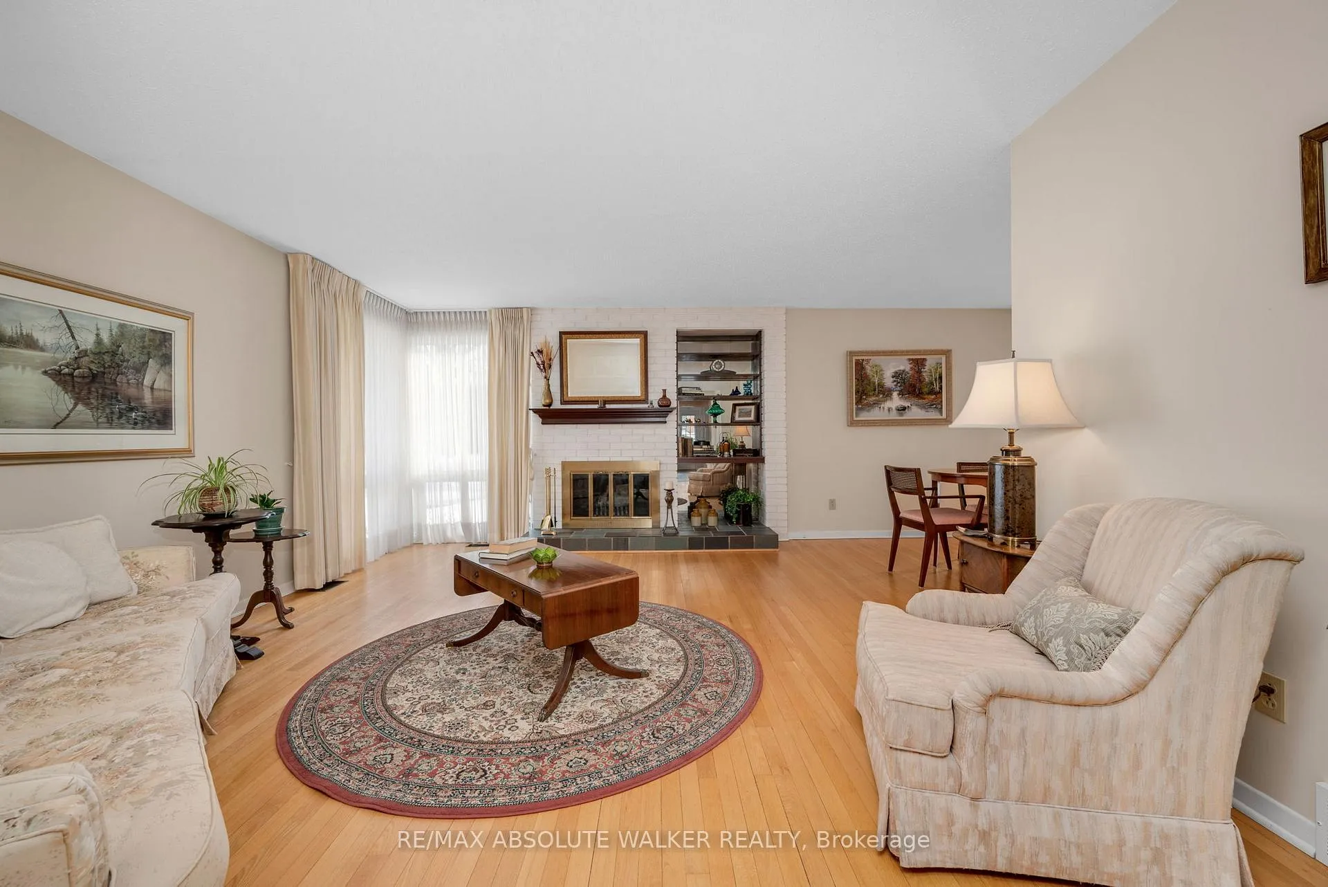 Photo 5 of 1851 Burfield Avenue, Ottawa, Beacon Hill South — HOMEH