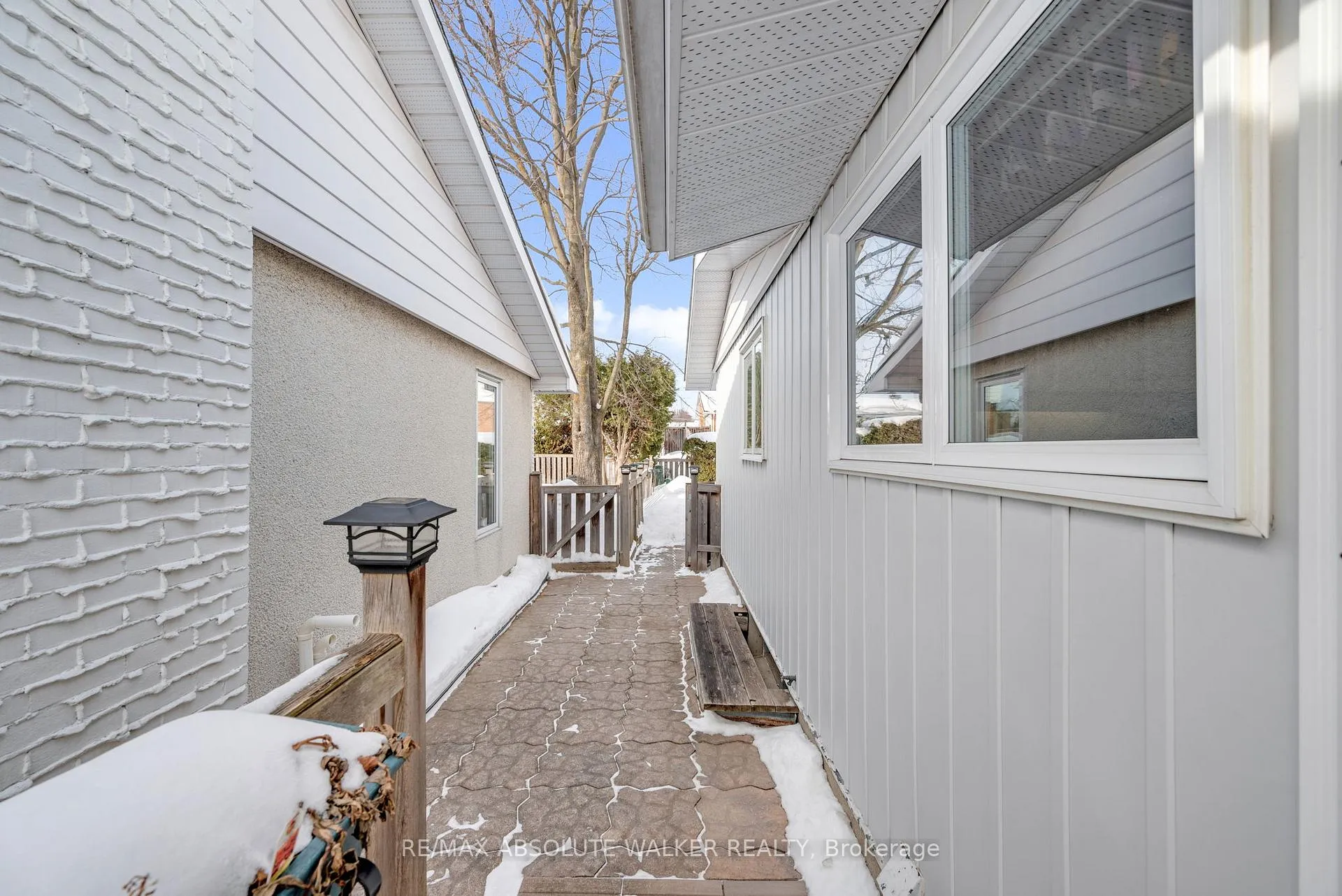 Photo 33 of 1851 Burfield Avenue, Ottawa, Beacon Hill South — HOMEH