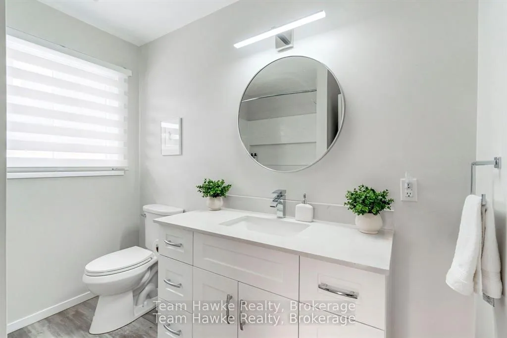 Photo 13 of 264 Kingfisher Avenue, Tay, Port McNicoll — HOMEH