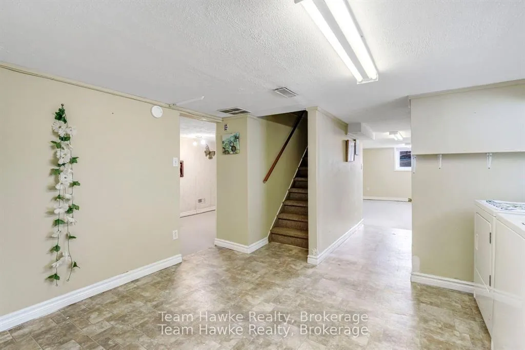 Photo 22 of 264 Kingfisher Avenue, Tay, Port McNicoll — HOMEH