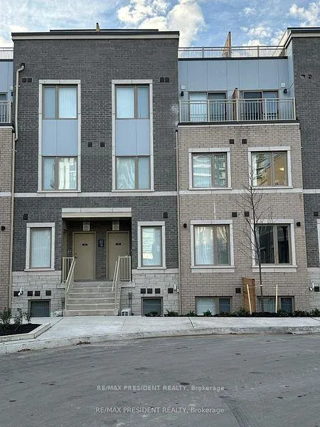 Photo 1 of Unit TH 354, 100 Honeycrisp Crescent, Vaughan, Vaughan Corporate Centre — HOMEH