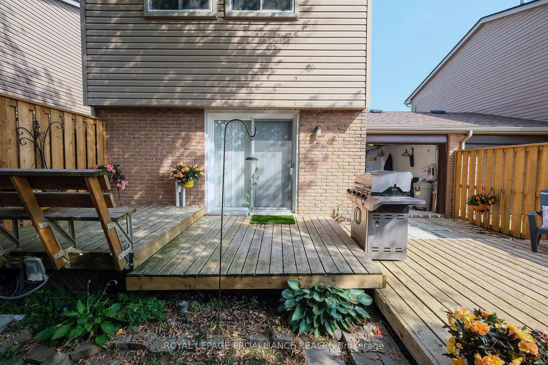 Photo 38 of Unit 10, 160 Singleton Drive, Belleville, Belleville Ward — HOMEH