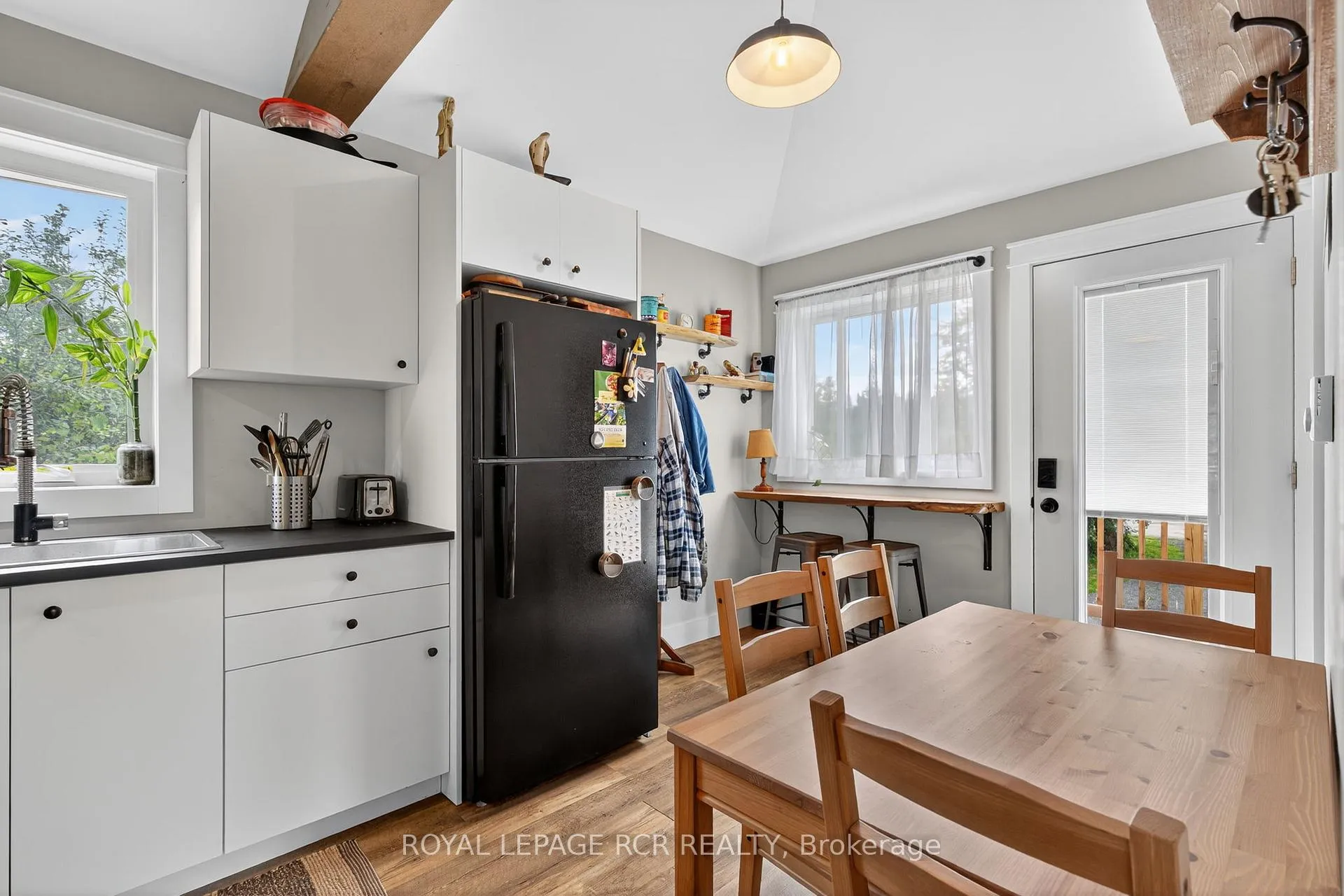 Photo 10 of 8 Mustard Street, Uxbridge, Rural Uxbridge — HOMEH