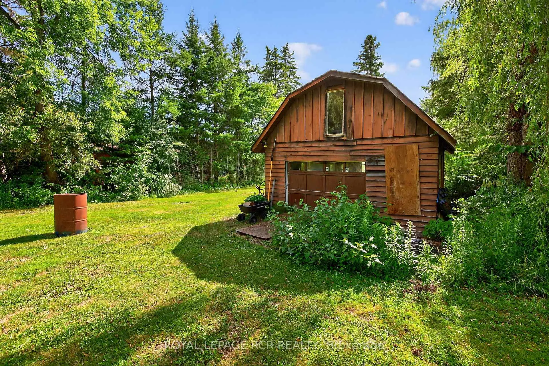 Photo 33 of 8 Mustard Street, Uxbridge, Rural Uxbridge — HOMEH