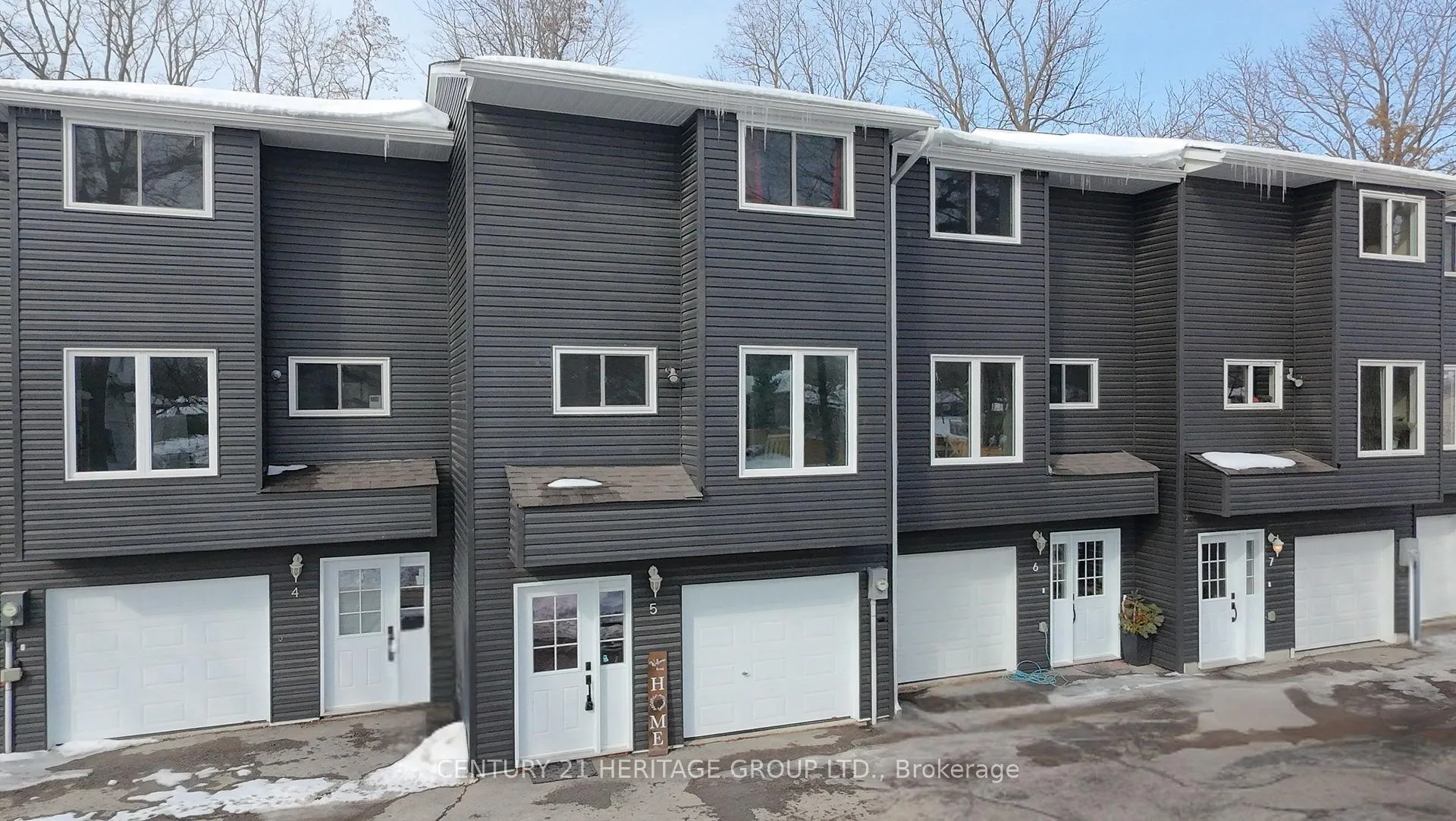 Front of Unit 5, 113 North Street