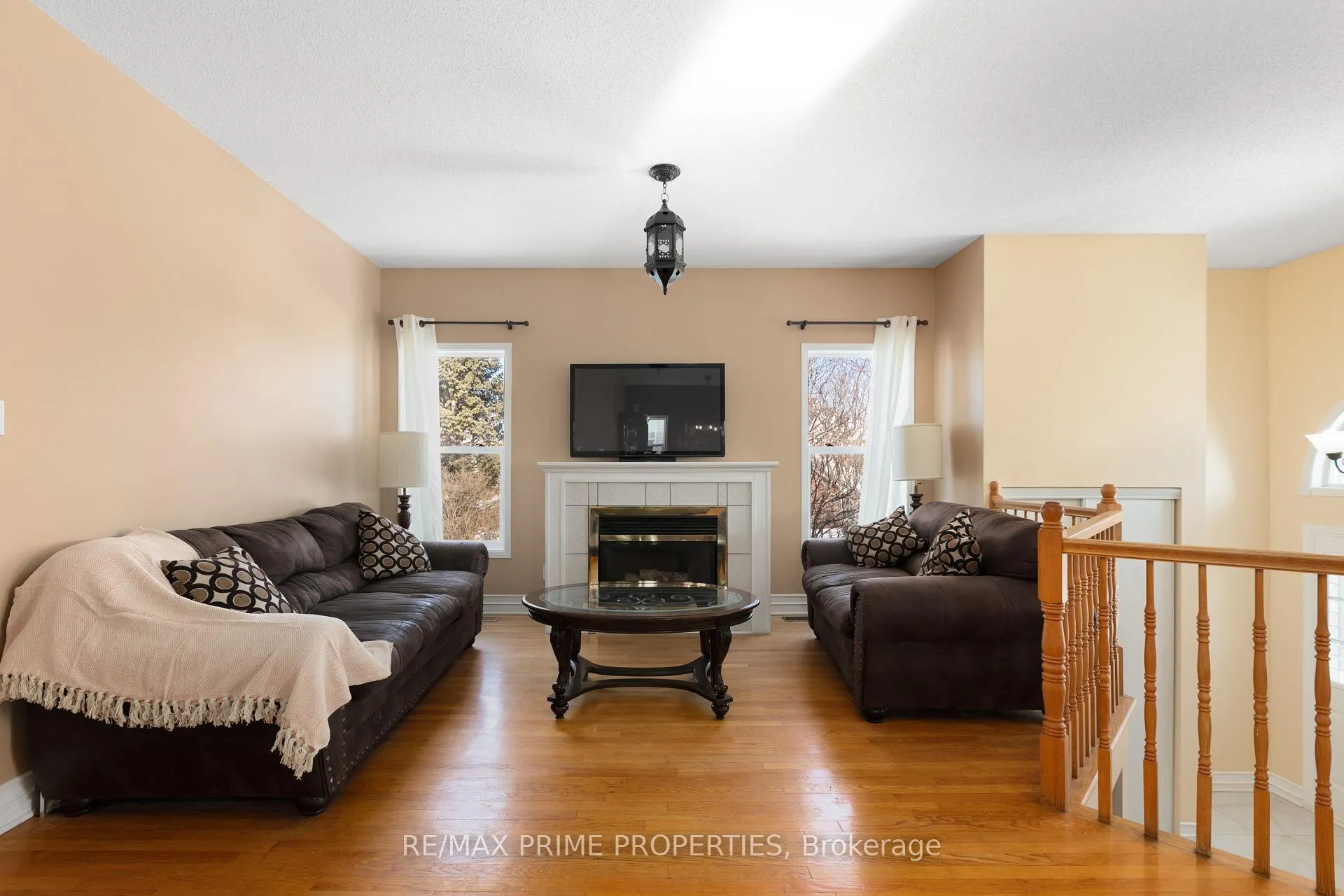 Photo 7 of 1567 Rumford Drive, Ottawa, Fallingbrook/Pineridge — HOMEH