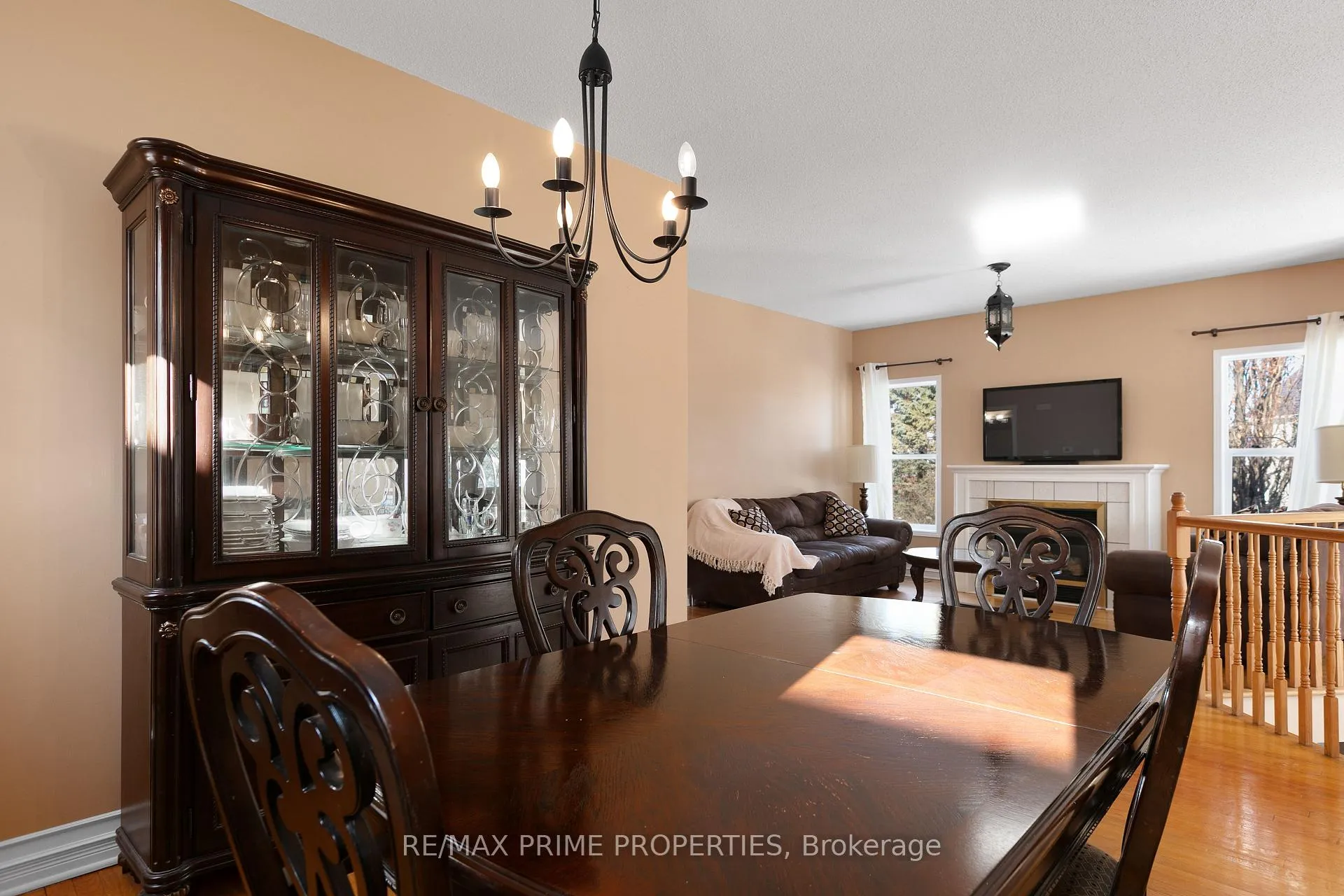 Photo 11 of 1567 Rumford Drive, Ottawa, Fallingbrook/Pineridge — HOMEH