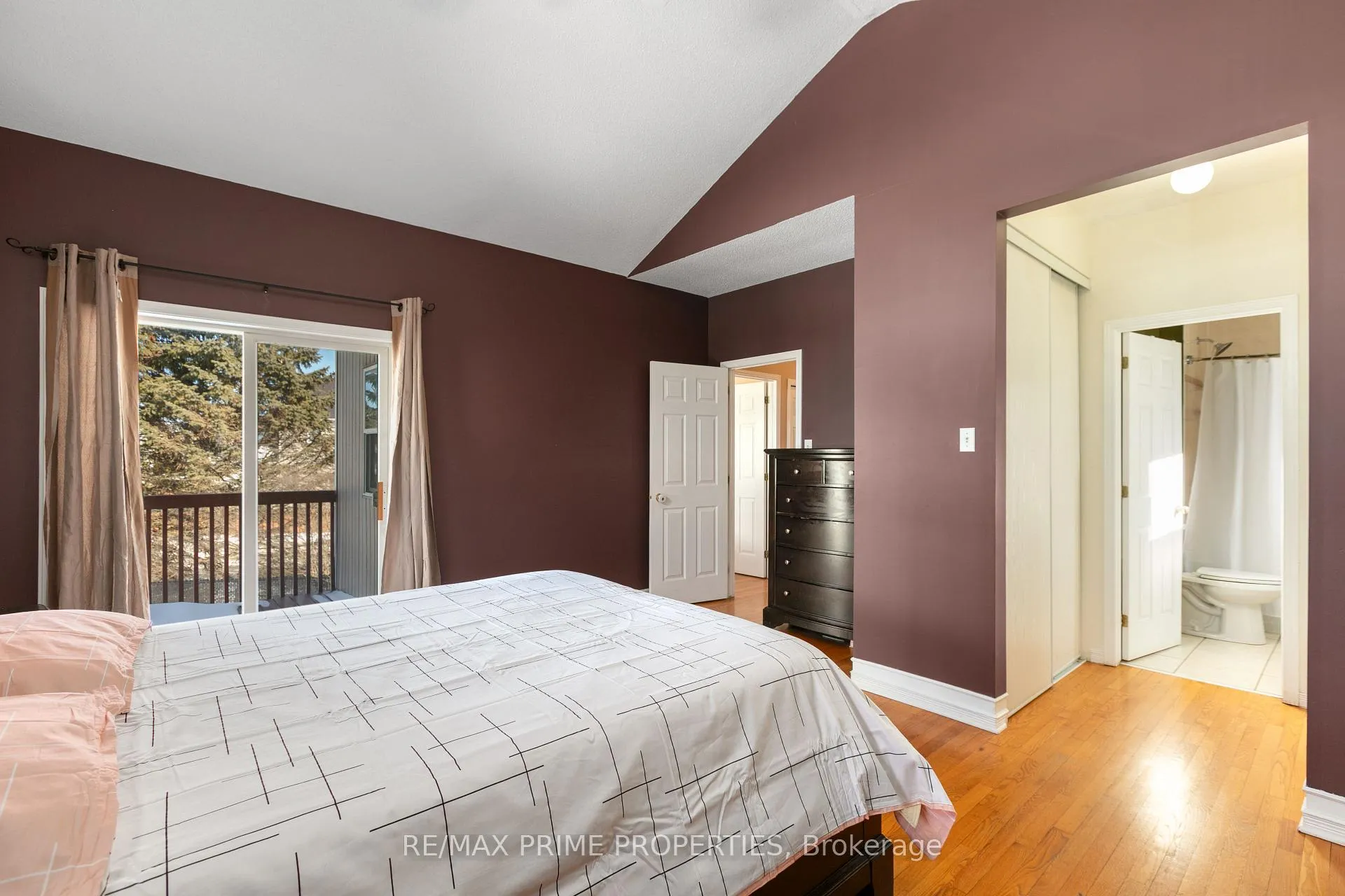 Photo 25 of 1567 Rumford Drive, Ottawa, Fallingbrook/Pineridge — HOMEH