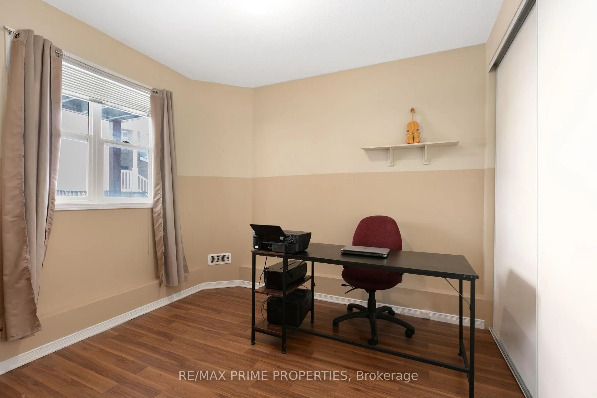 Photo 34 of 1567 Rumford Drive, Ottawa, Fallingbrook/Pineridge — HOMEH