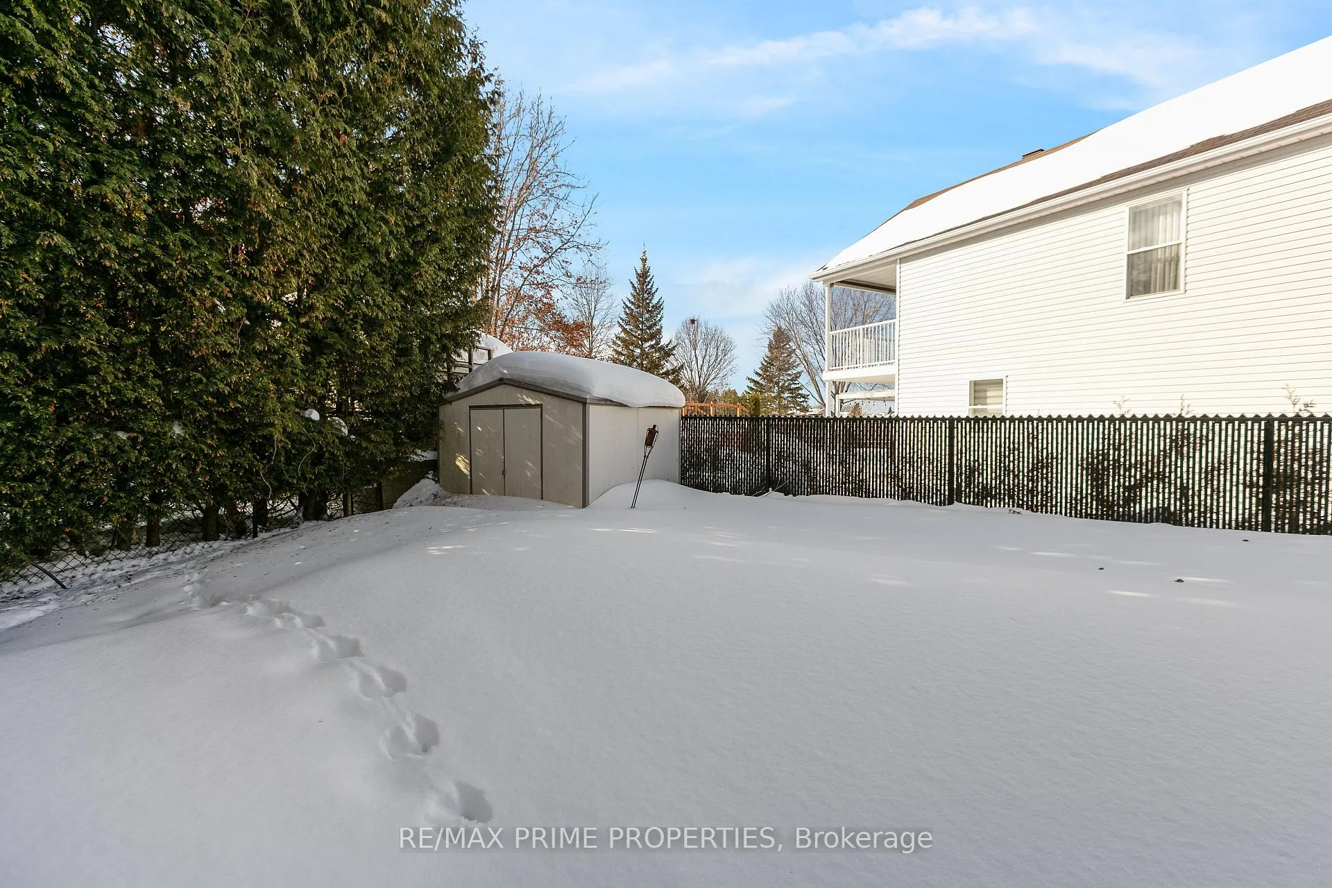 Photo 39 of 1567 Rumford Drive, Ottawa, Fallingbrook/Pineridge — HOMEH