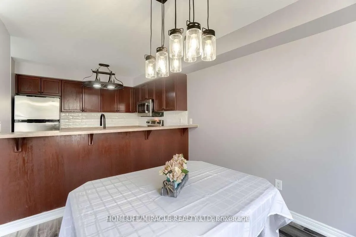 Photo 11 of 408 Orvis Crescent, Shelburne — HOMEH