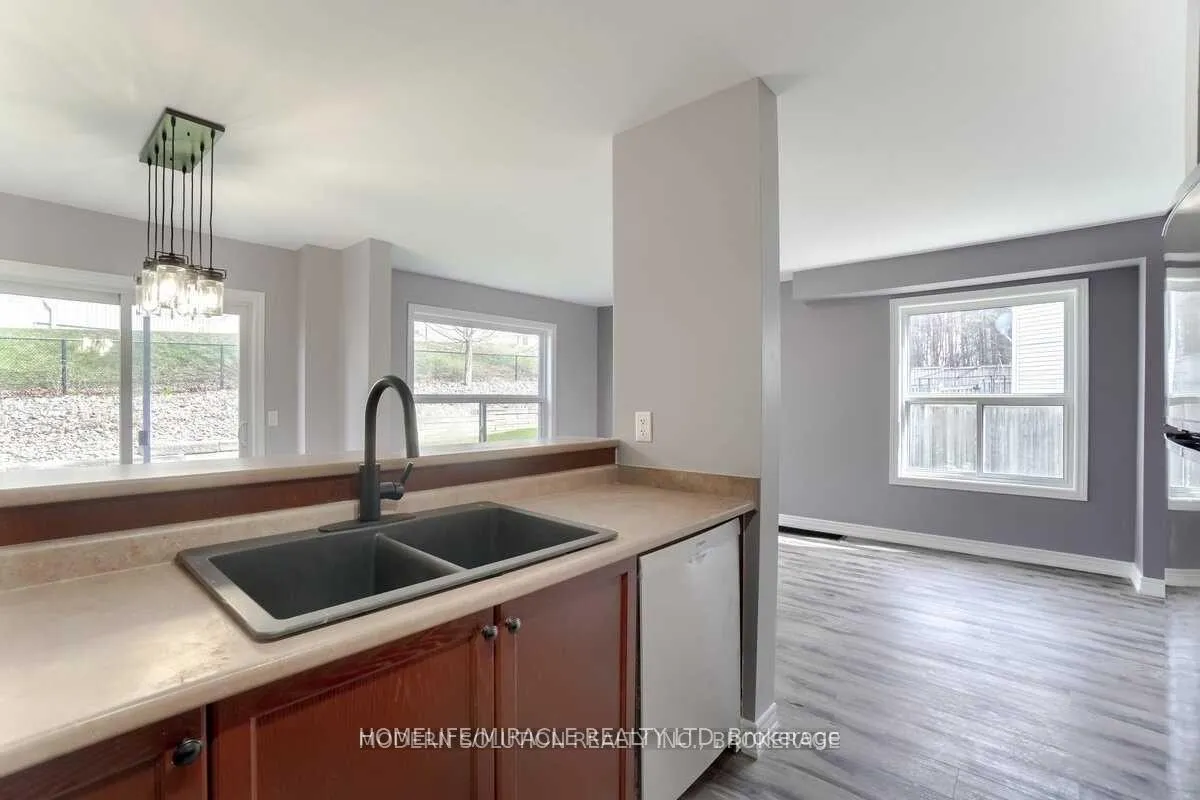 Photo 12 of 408 Orvis Crescent, Shelburne — HOMEH