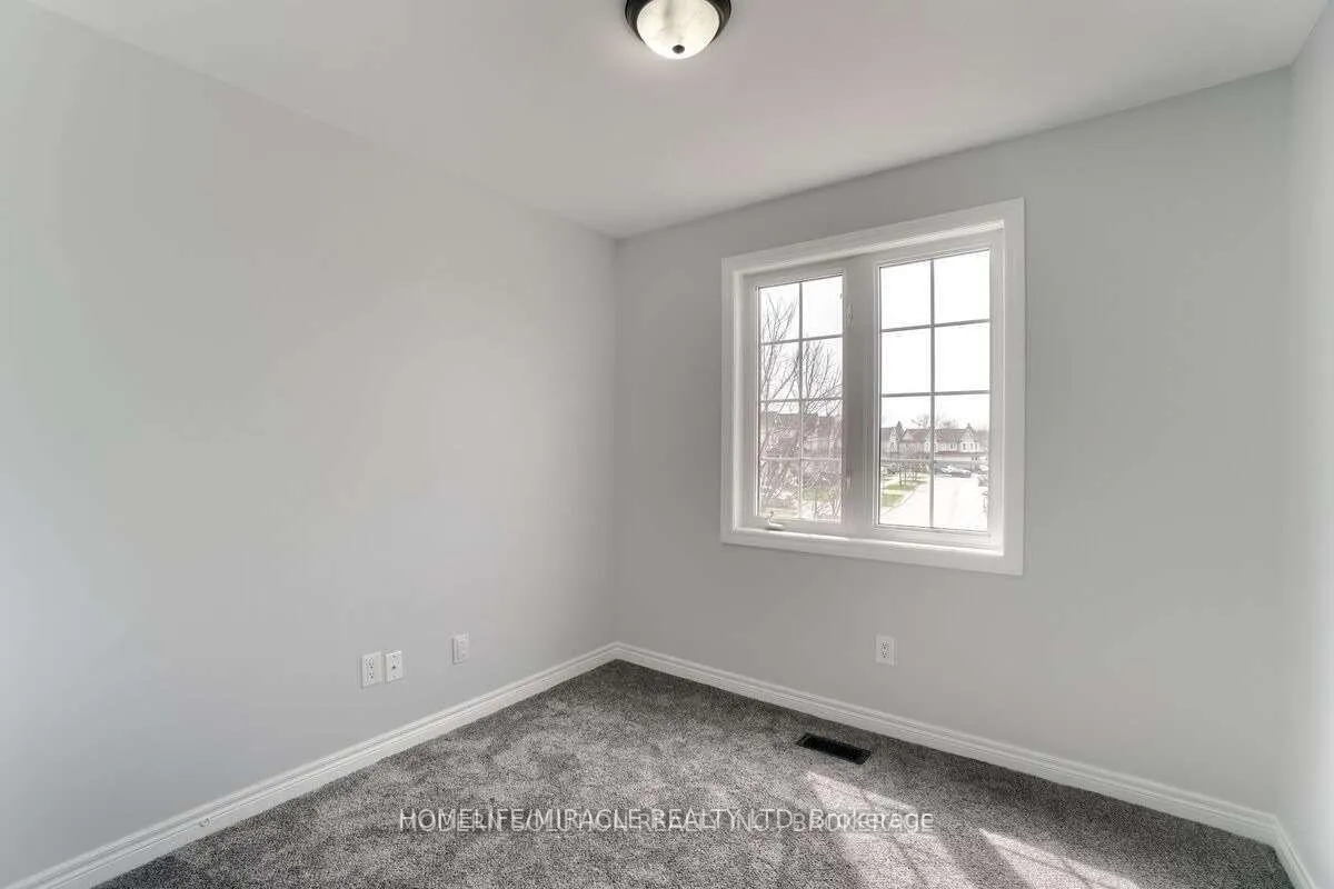 Photo 21 of 408 Orvis Crescent, Shelburne — HOMEH
