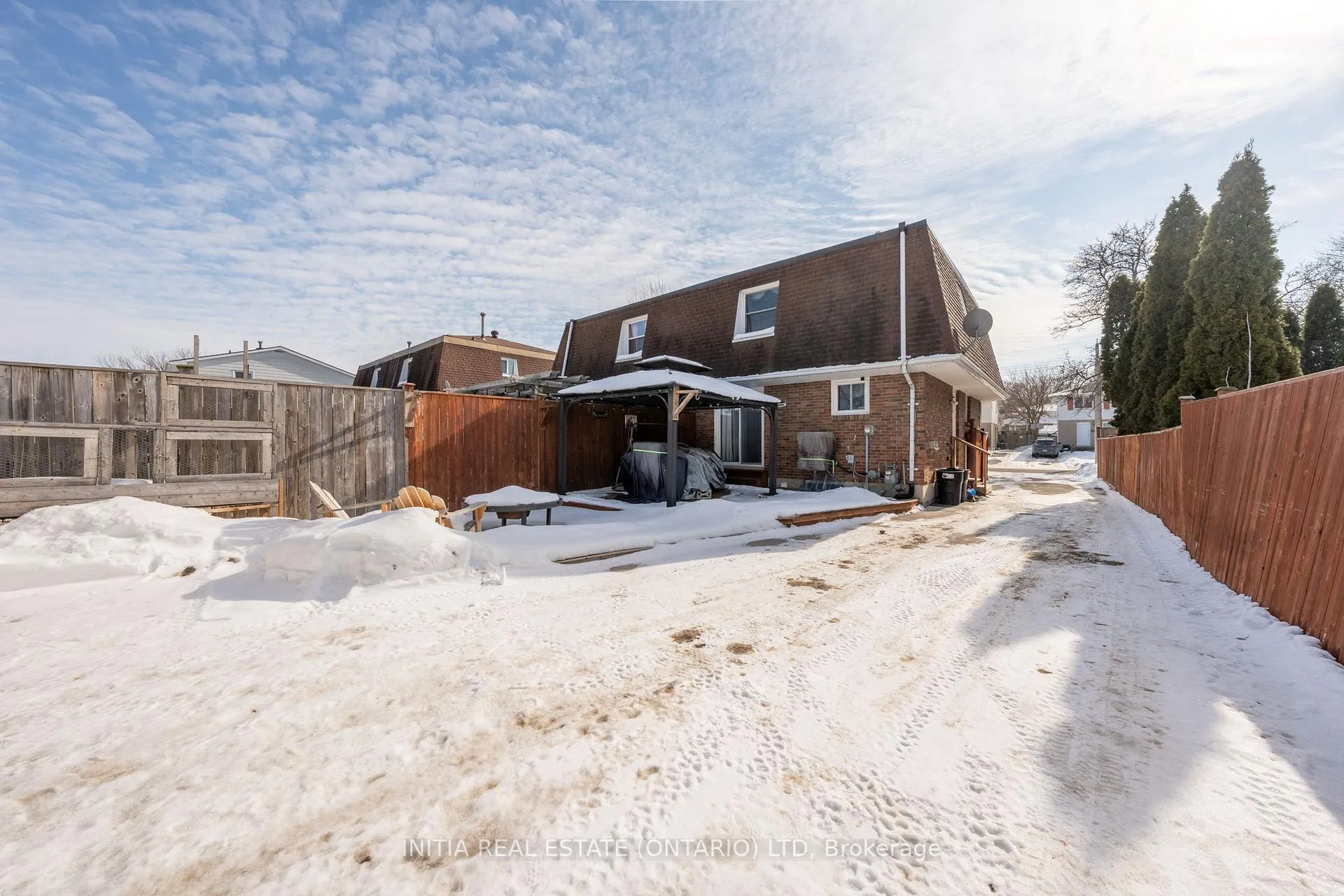 Photo 4 of 862 Assiniboine Crescent, Sarnia — HOMEH