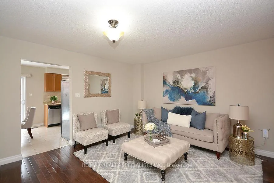 Photo 7 of 30 Galtee Road, Brampton, Credit Valley — HOMEH