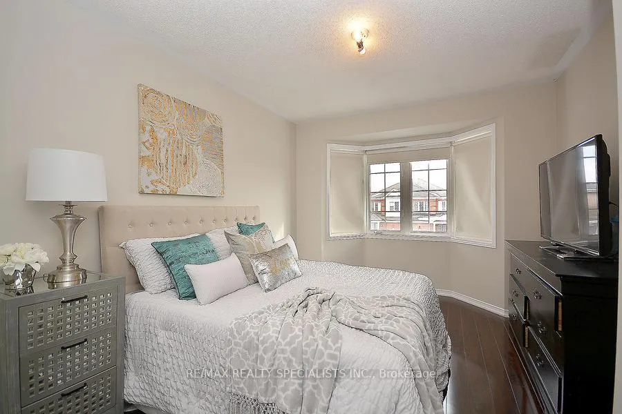 Photo 23 of 30 Galtee Road, Brampton, Credit Valley — HOMEH