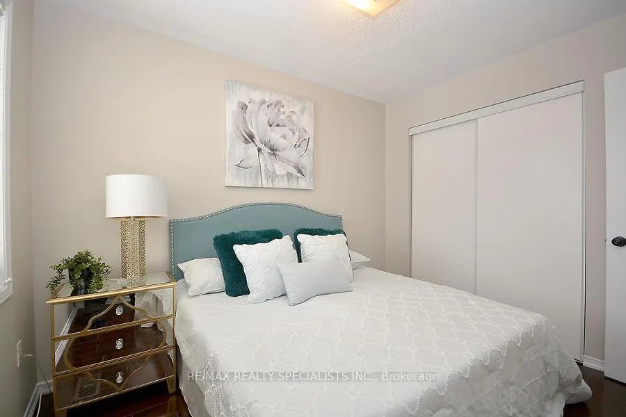 Photo 26 of 30 Galtee Road, Brampton, Credit Valley — HOMEH