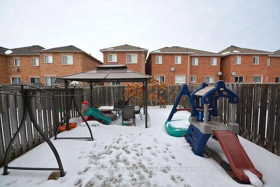 Photo 33 of 30 Galtee Road, Brampton, Credit Valley — HOMEH