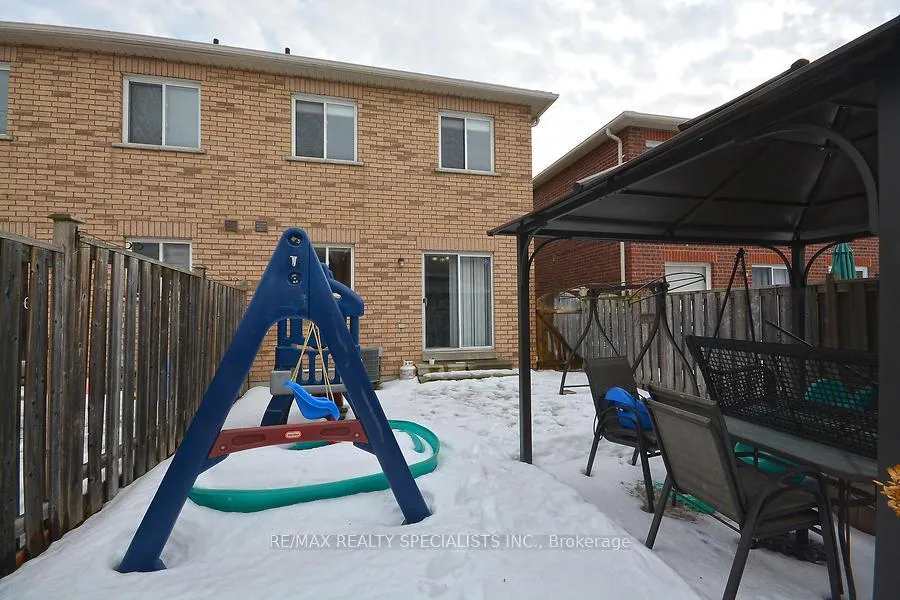 Photo 34 of 30 Galtee Road, Brampton, Credit Valley — HOMEH