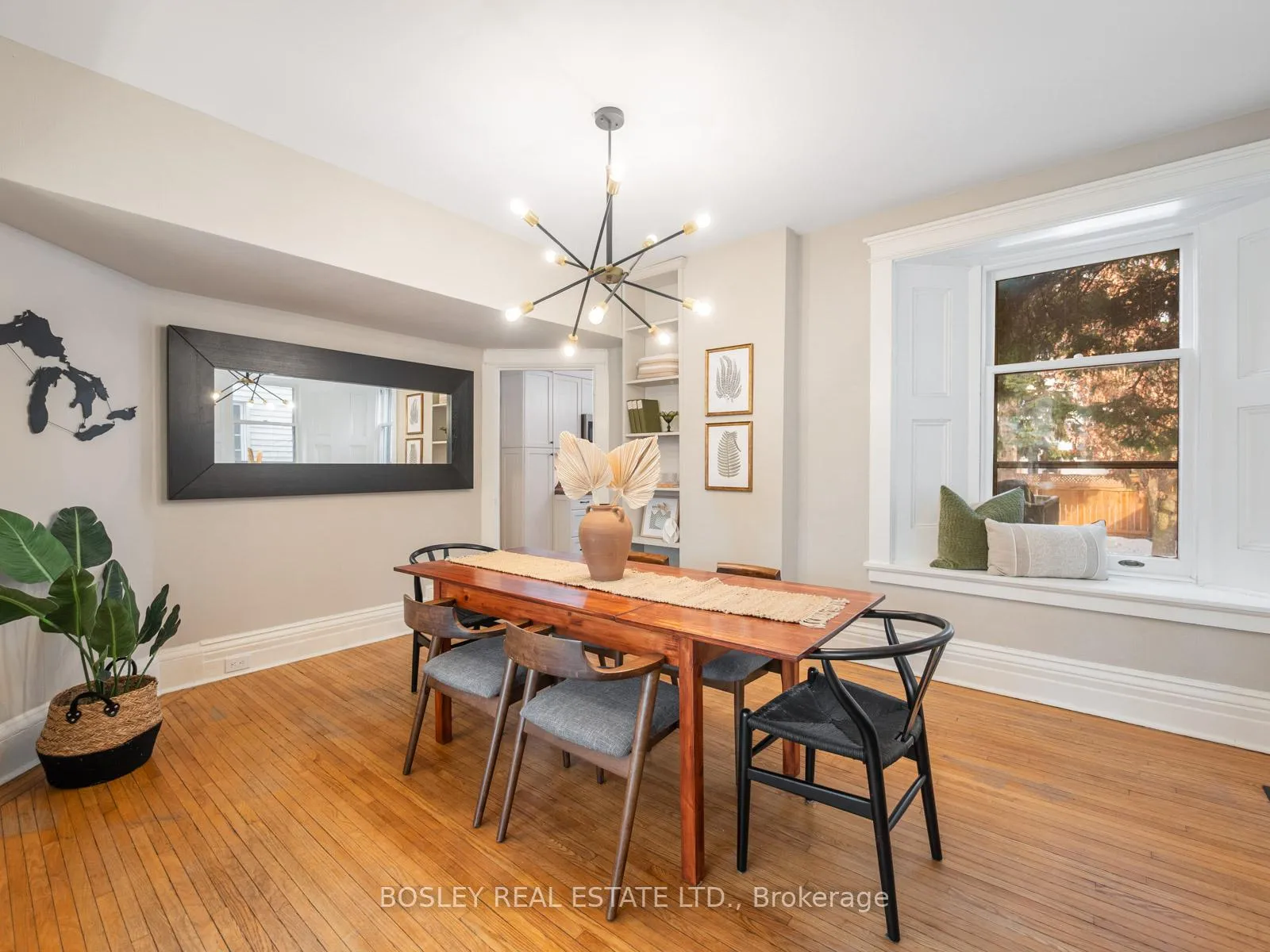 Photo 9 of 43 Bellefair Avenue, Toronto, The Beaches — HOMEH