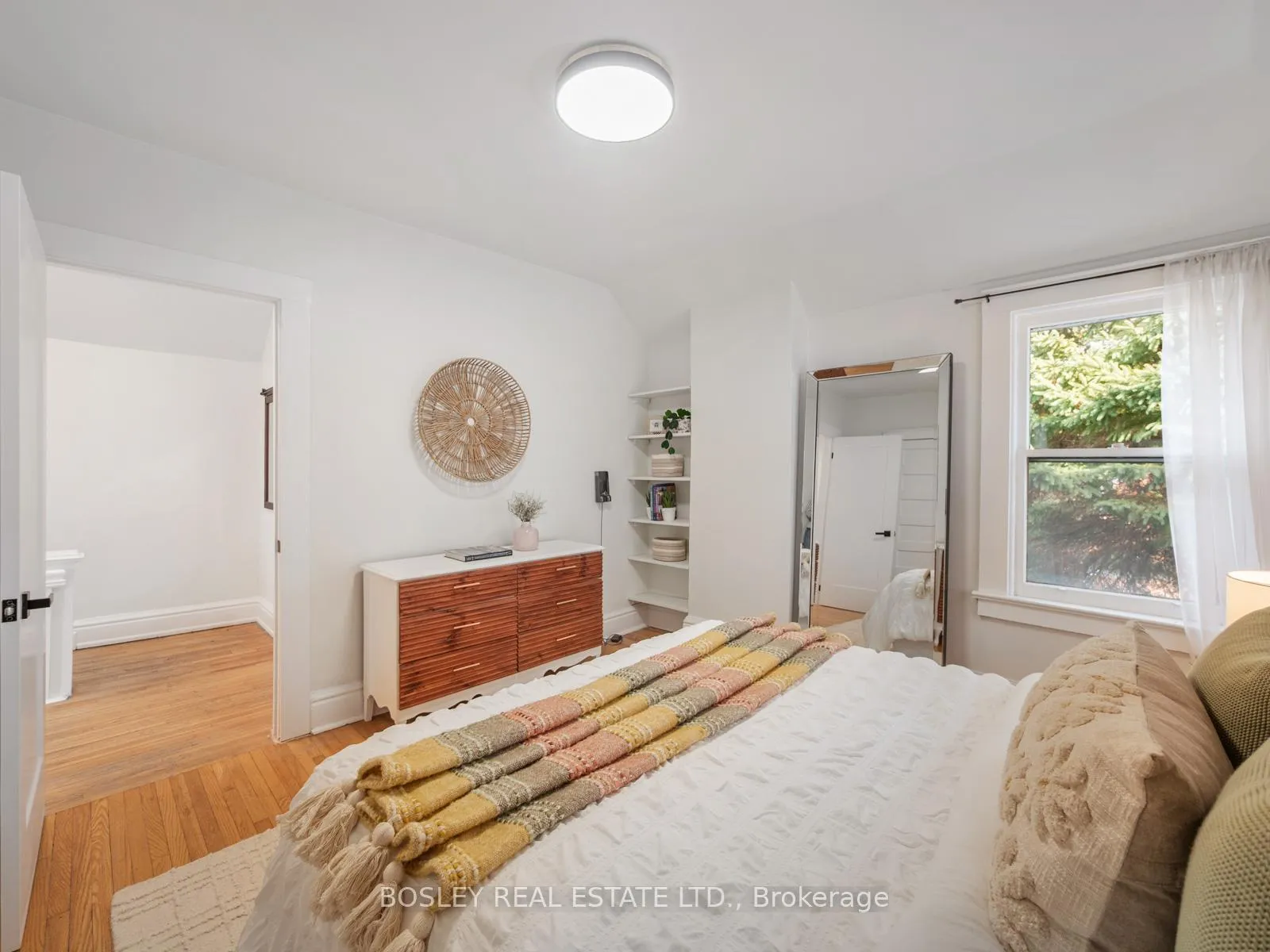 Photo 19 of 43 Bellefair Avenue, Toronto, The Beaches — HOMEH