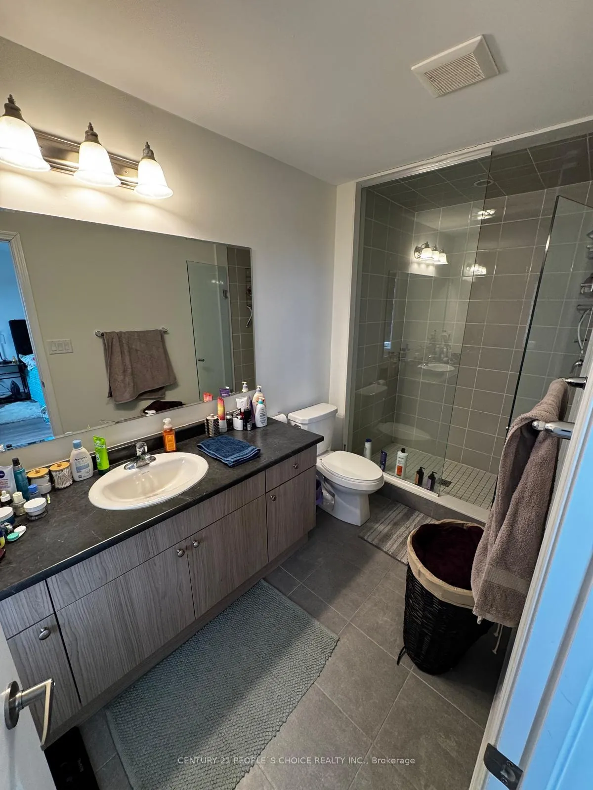 Photo 16 of 47 Summer Wind Lane N, Brampton, Northwest Brampton — HOMEH