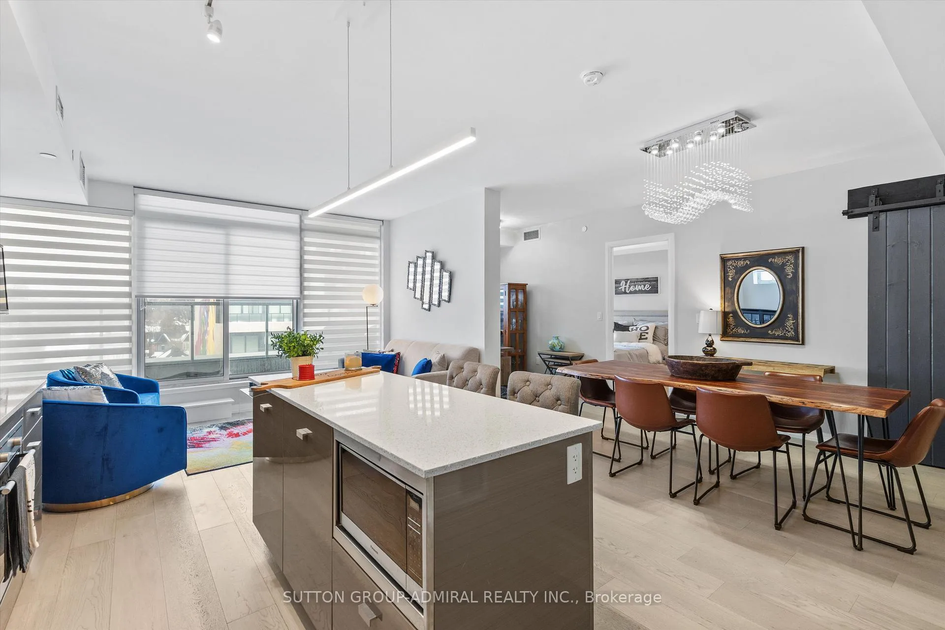 Photo 4 of Unit 614, 835 St Clair Avenue, Toronto, Wychwood — HOMEH