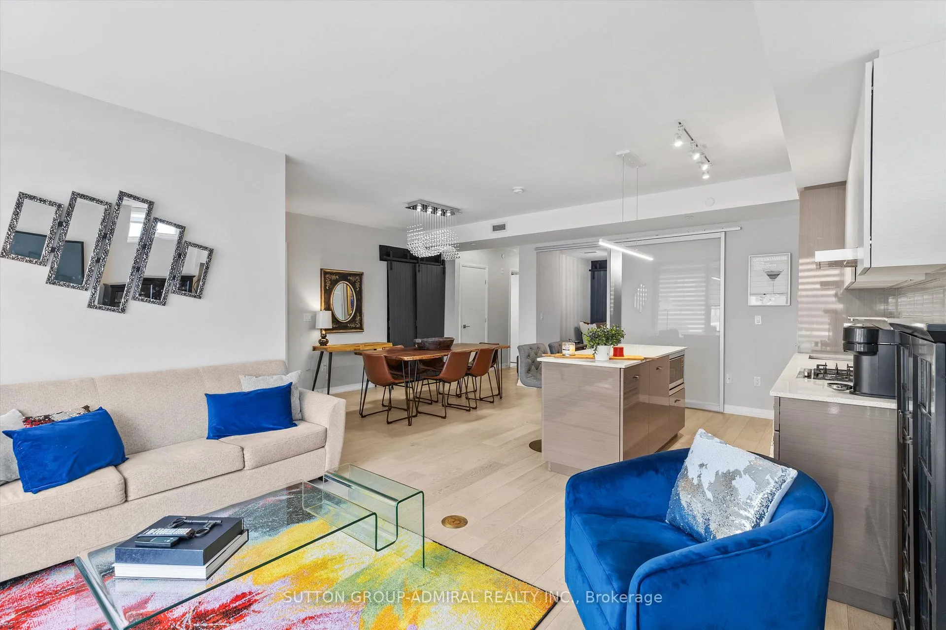 Photo 6 of Unit 614, 835 St Clair Avenue, Toronto, Wychwood — HOMEH