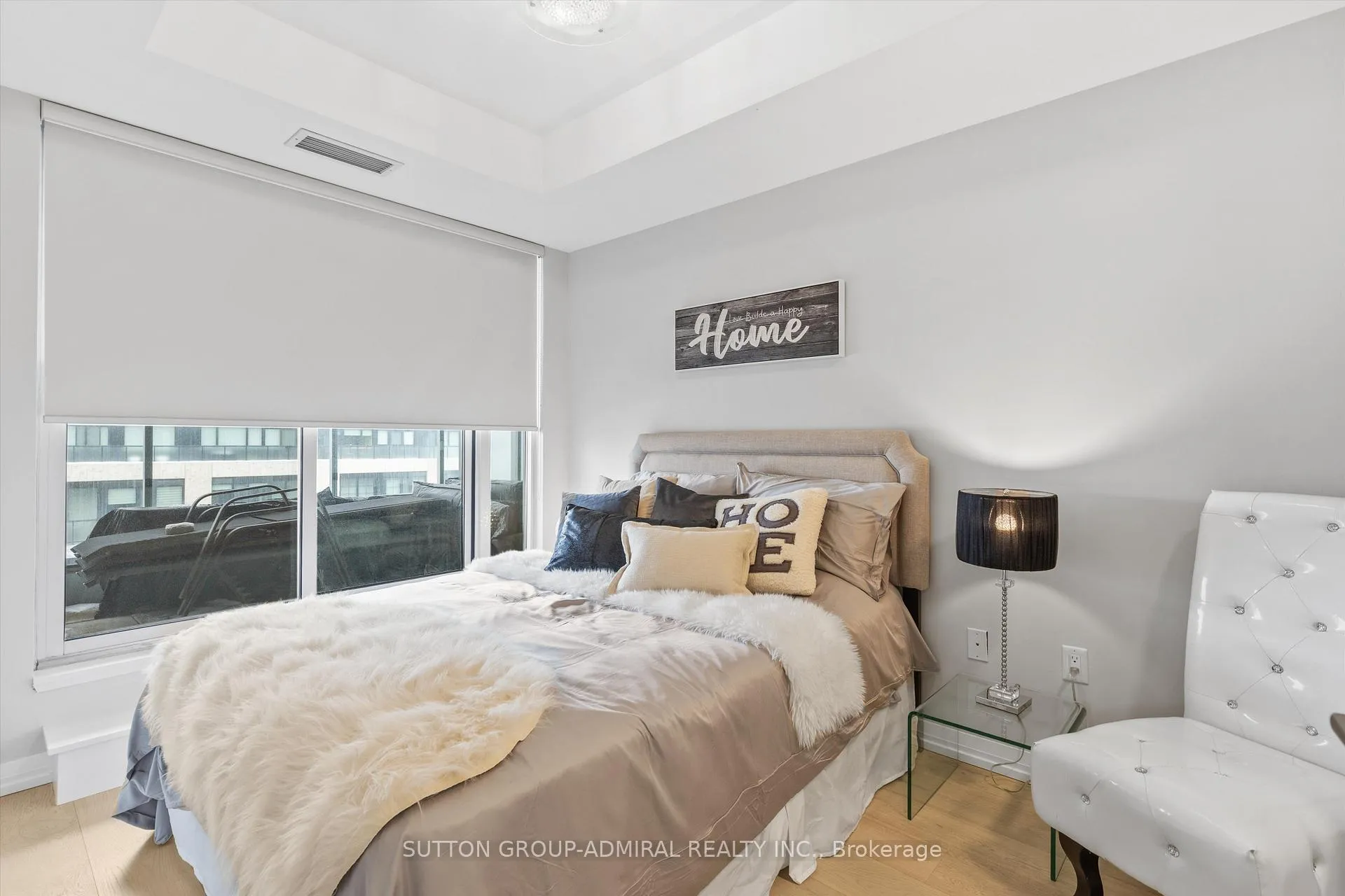 Photo 11 of Unit 614, 835 St Clair Avenue, Toronto, Wychwood — HOMEH